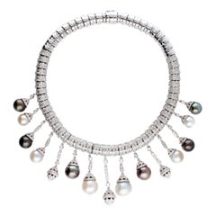 Collar Oro Blanco y Diamantes, Colgantes con Perlas Blancas y Negras S.S.