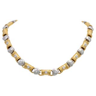 Necklace with 26 Diamonds For Sale at 1stDibs