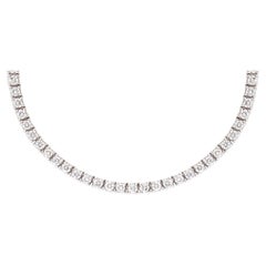 Necklace with 154 Brilliant Cut Diamonds, Total Carat Weight Ct 4.41