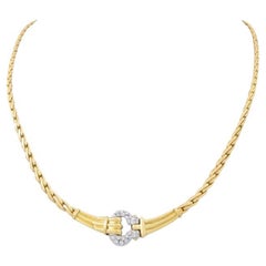 Necklace with 26 Diamonds