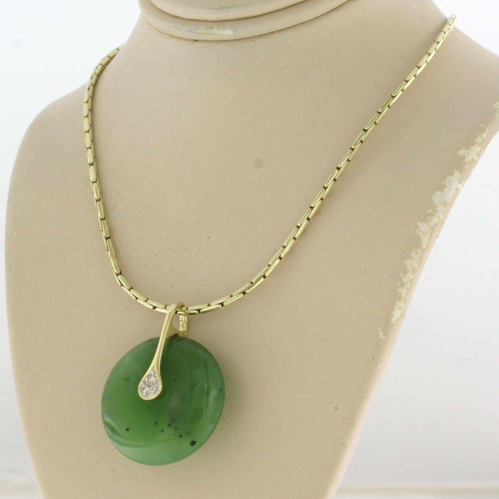 Collana con agata e diamanti taglio brillante fino a 0,05ct 21,0 grammi in oro 14k In condizioni ottime in vendita a The Hague, ZH