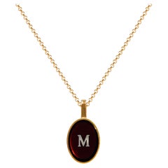 Collier avec pendentif en ambre et or en forme de lettre de nom - M