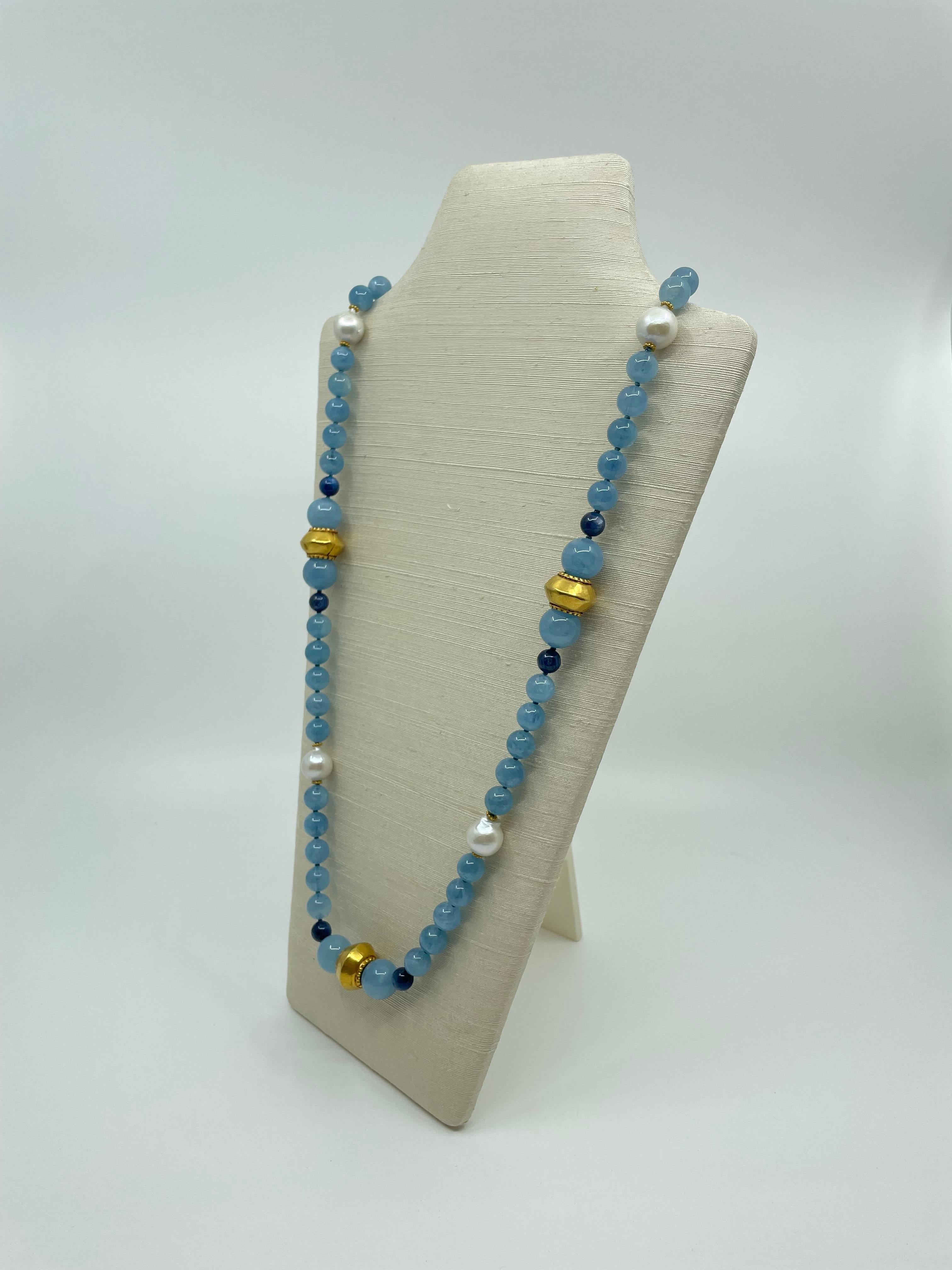 Necklace with Aquamarine, Kyanite, South Sea Pearls, Gold & 18K Gold In New Condition For Sale In Central, HK