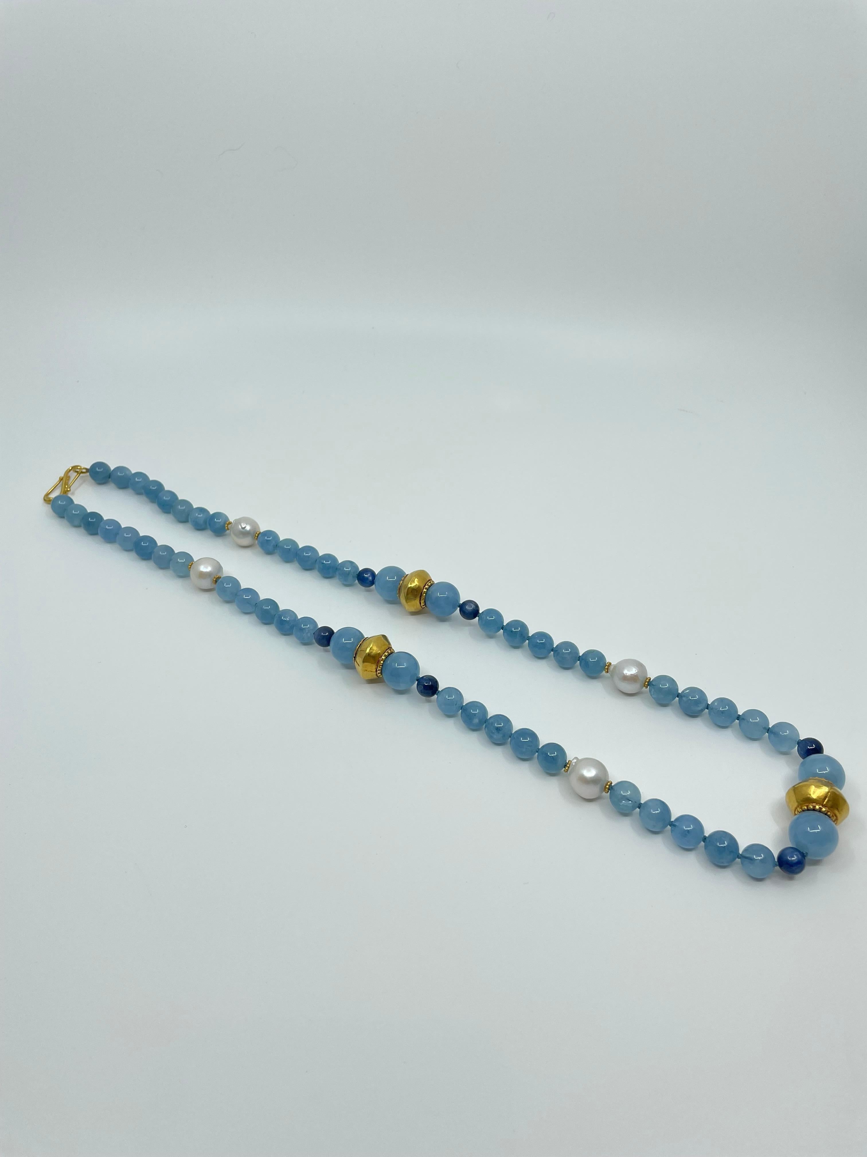 Necklace with Aquamarine, Kyanite, South Sea Pearls, Gold & 18K Gold For Sale 4