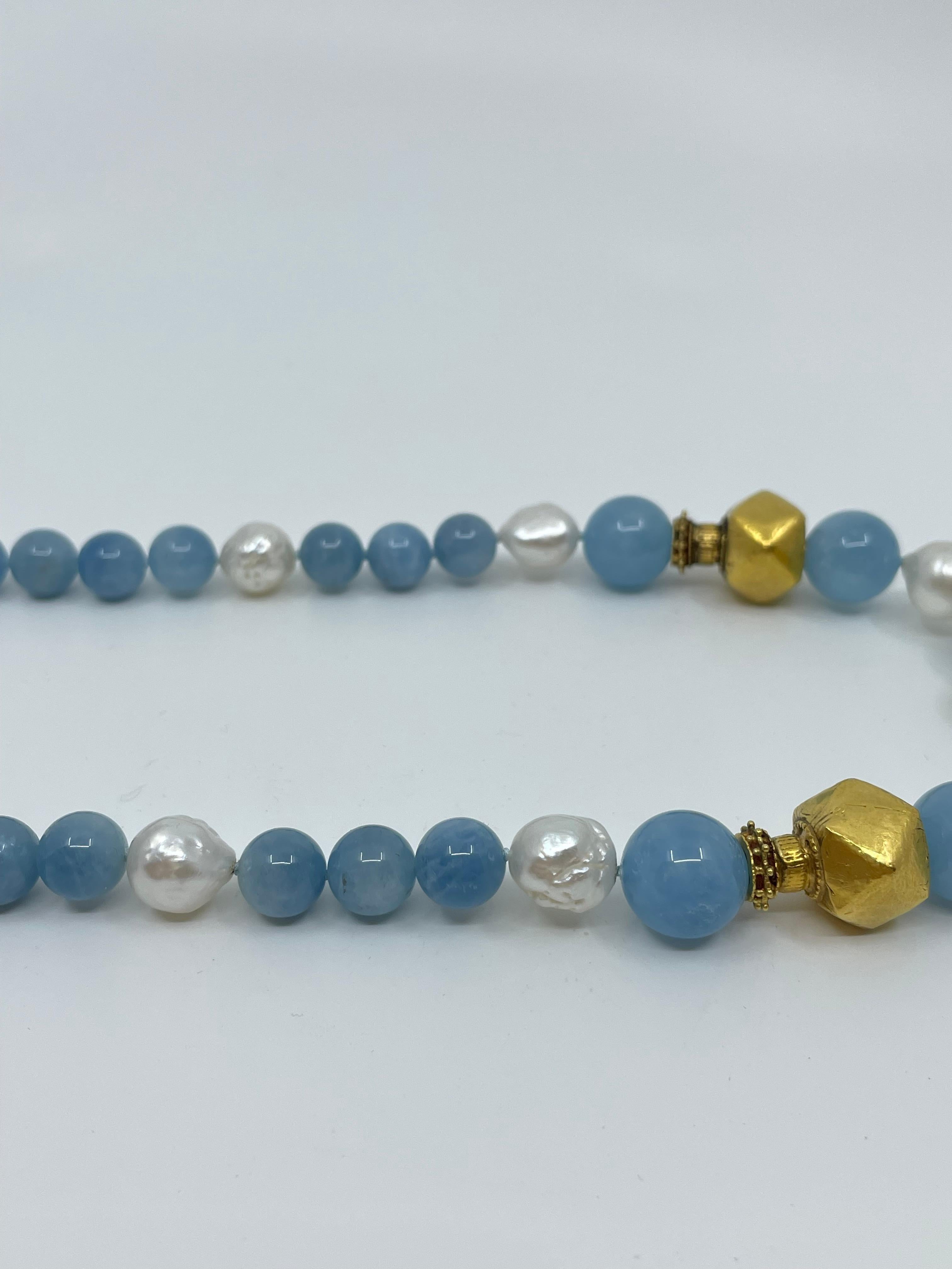 Necklace with Aquamarine, South Sea Pearls, Gold & 18K Solid Gold Beads For Sale 4
