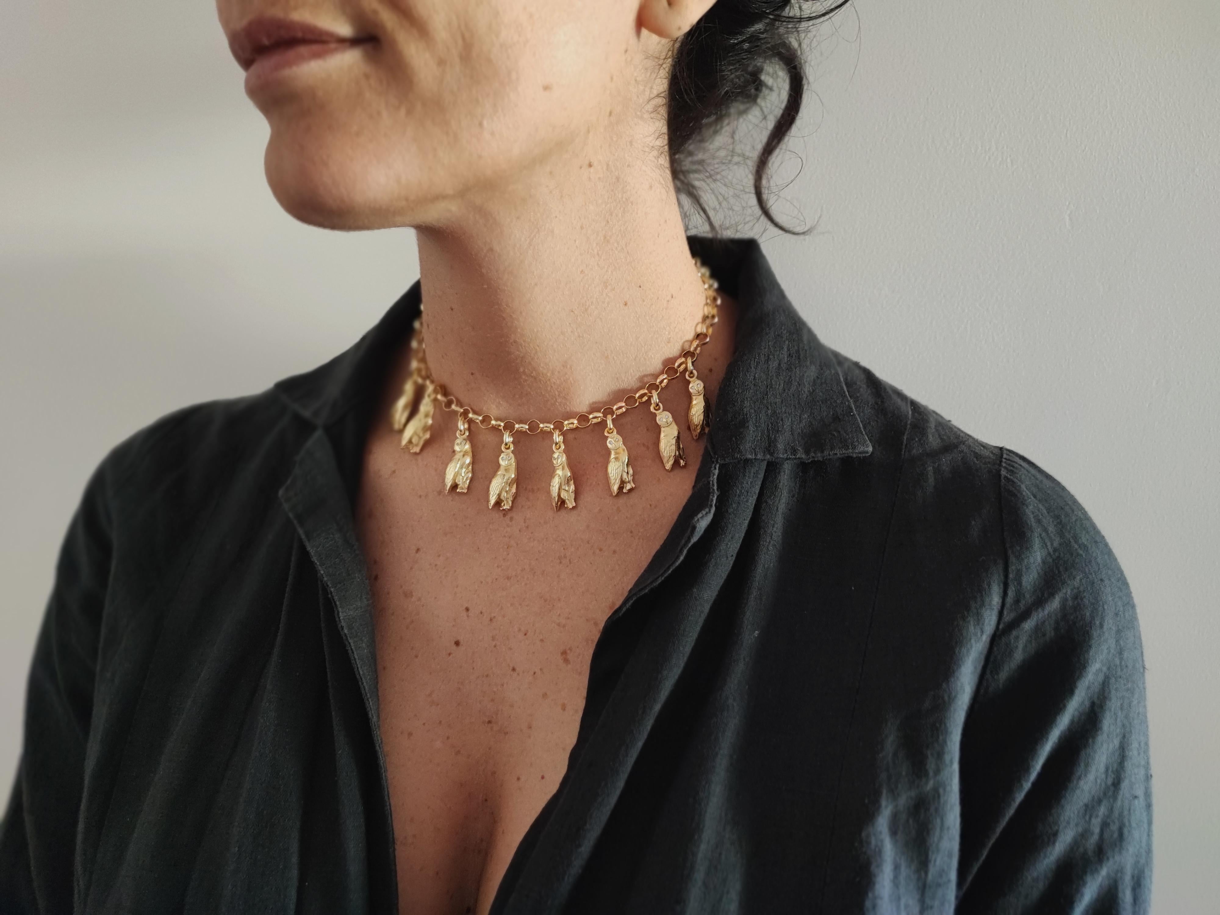 Collana con ciondoli a forma di barbagianni  placcatura oro 18kt e Diamanti in vendita 3