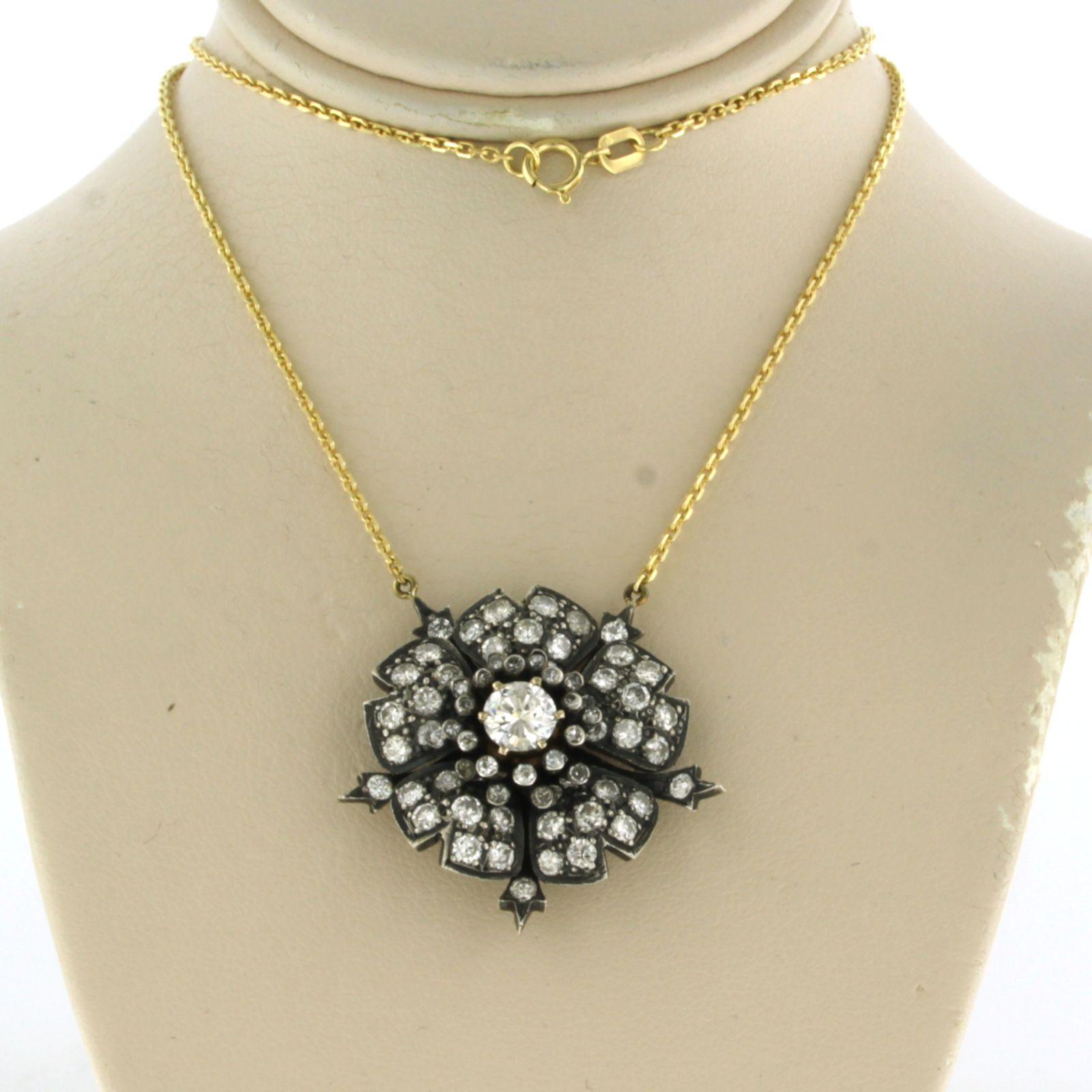 Collier en or et argent 14 carats avec diamants brillants de taille unique jusqu'à 3,30 carats en vente 2