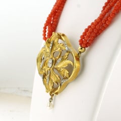 Necklace with coral beads and diamonds up to 0.55ct 18k gold 26.6 grams