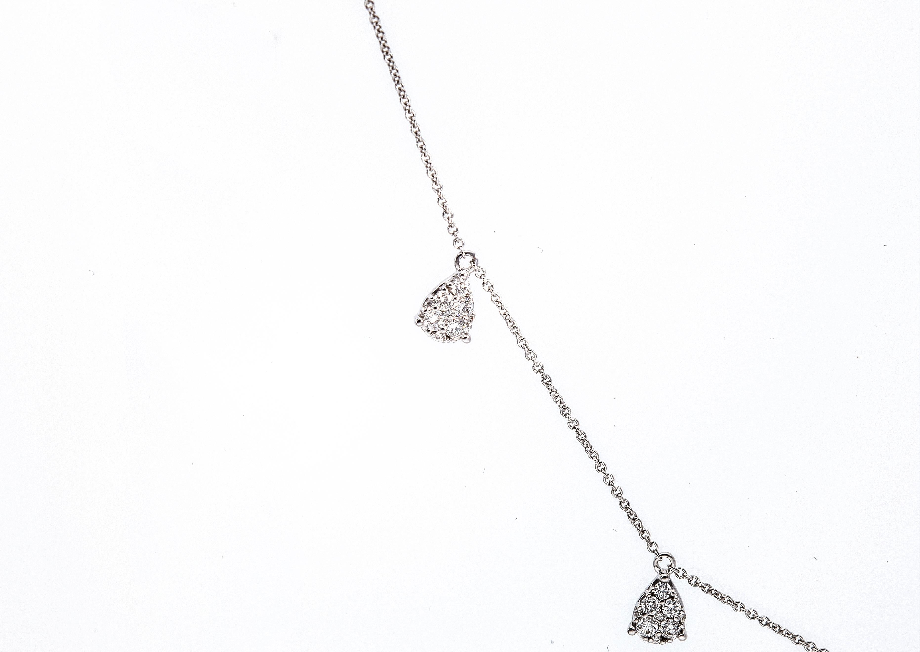 Halskette mit Diamanten Ct 0,59,  5 Stifttropfen aus 18 Karat Gold Italienische Herstellung im Zustand „Neu“ im Angebot in Rome, IT