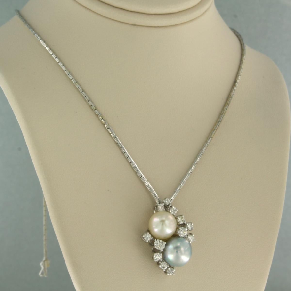 Donna Brilliante con perla e diamanti taglio brillante fino a 0,50ct in oro bianco 14k in vendita