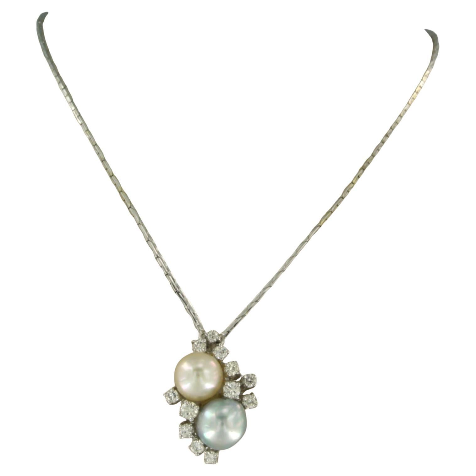 Necklace with pearl and brilliant cut diamonds up to 0.50ct 14k white gold