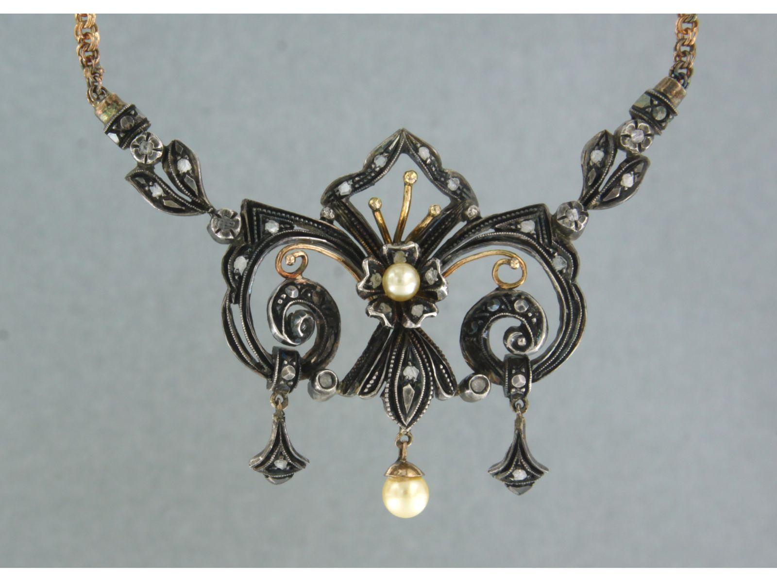 Necklace with pearls and rose cut diamonds 18k gold and silver In Excellent Condition For Sale In The Hague, ZH