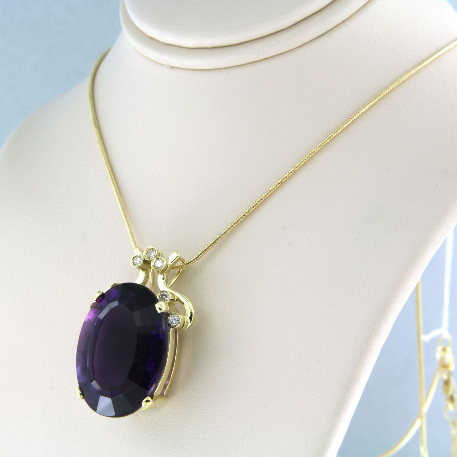 Moderno Collana con ciondolo con ametista e diamanti in oro 14k e 18k - 50 cm in vendita
