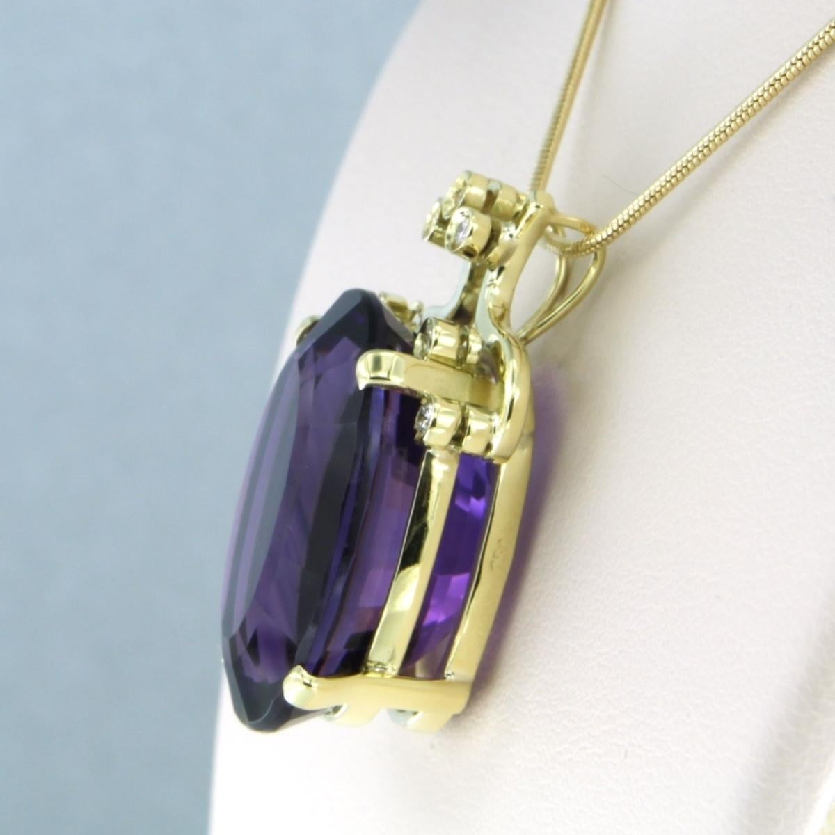 Moderne Collier avec pendentif serti d'améthystes et de diamants en or 14k et 18k - 50 cm en vente