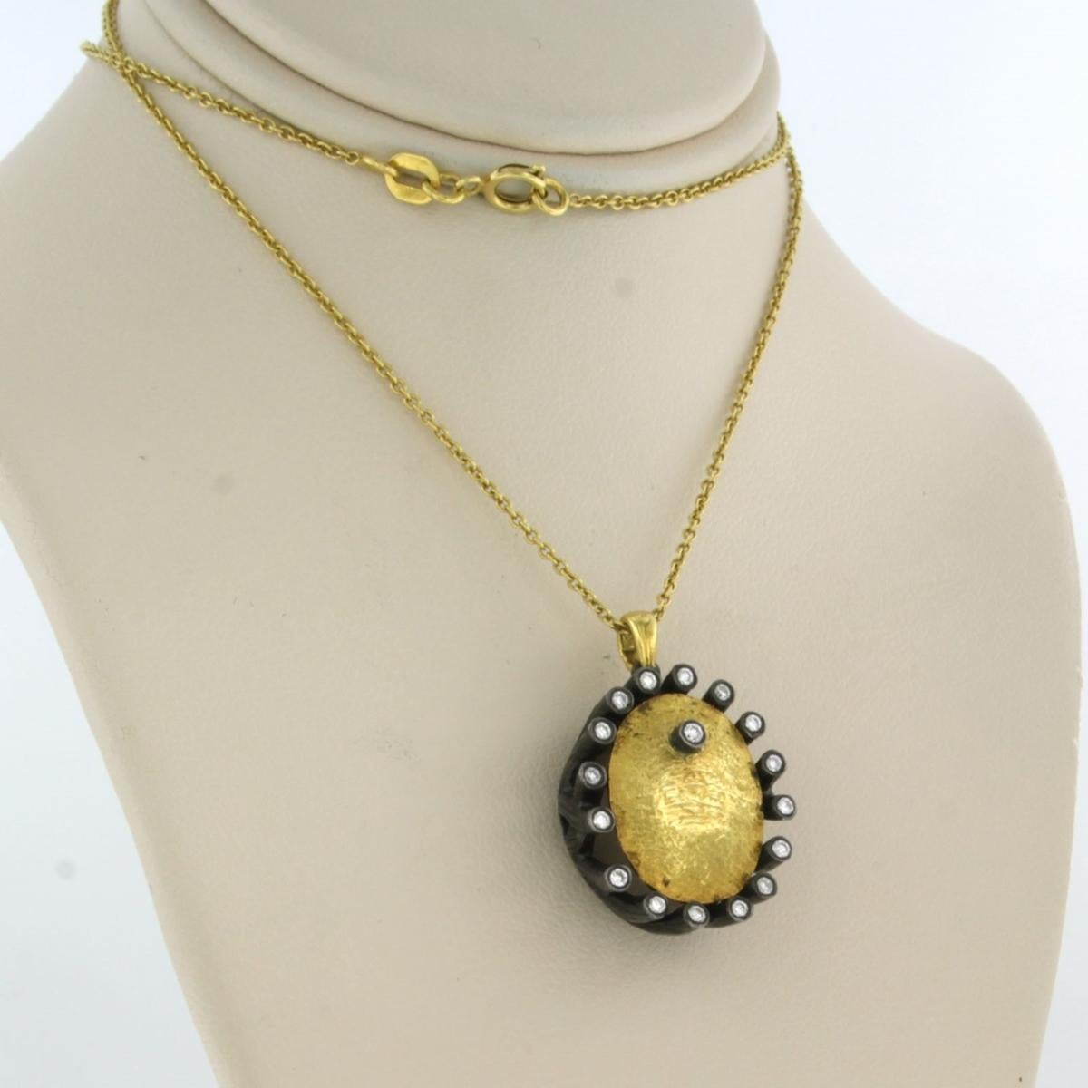 Brilliant Cut Necklace with pendant set with diamond 18k gold with silver For Sale