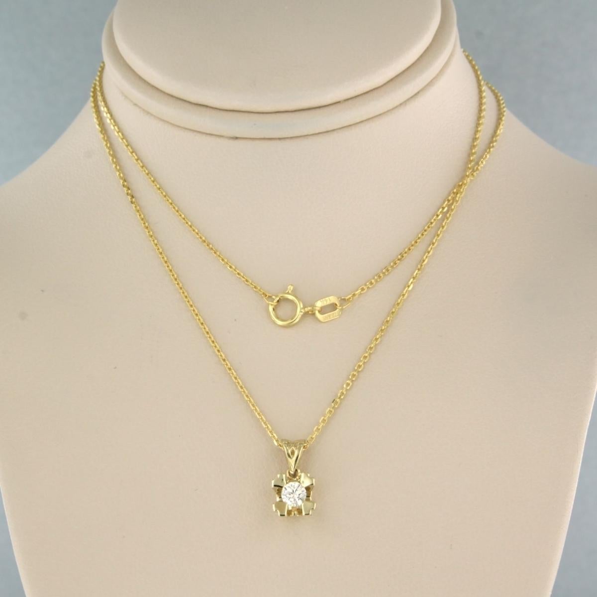 14k yellow gold necklace with pendant set with brilliant cut diamond 0.12ct - F/G - VS/SI - 45 cm long

detailed description:

necklace is 45 cm long and 0.5 mm wide

size of the pendant is approximately 1.0 cm by 5.5 mm wide

total weight: 2.0