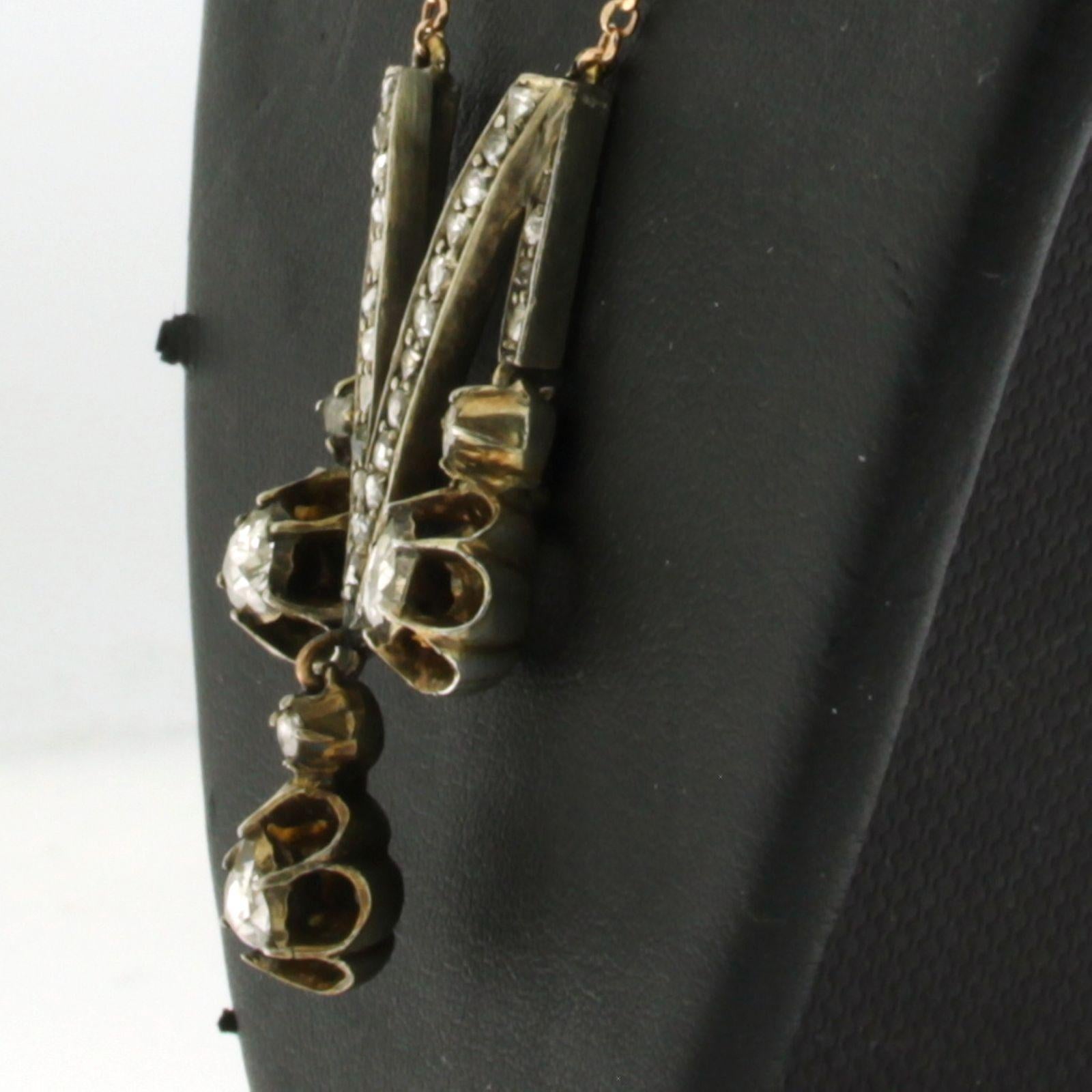 Collar con diamantes talla rosa de hasta 1,00 ct 6,8 gramos Oro de 14 quilates y plata Corte rosa en venta