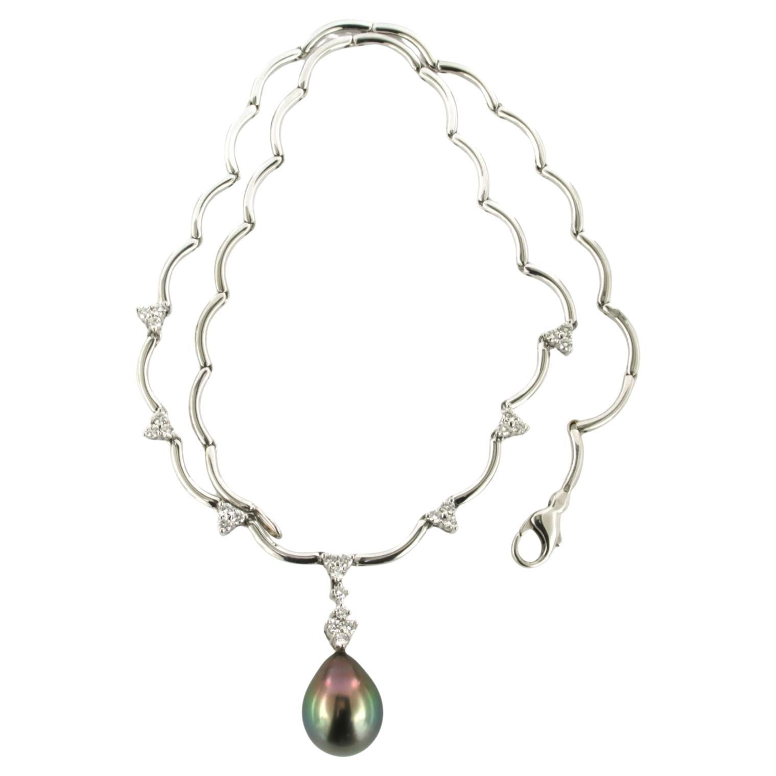 Necklace with Tahiti peal and brilliant cut diamonds up to 0.89ct 18k white gold For Sale