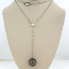 Necklace with Tahiti pearl and brilliant cut diamond up to 0.12ct 18k gold