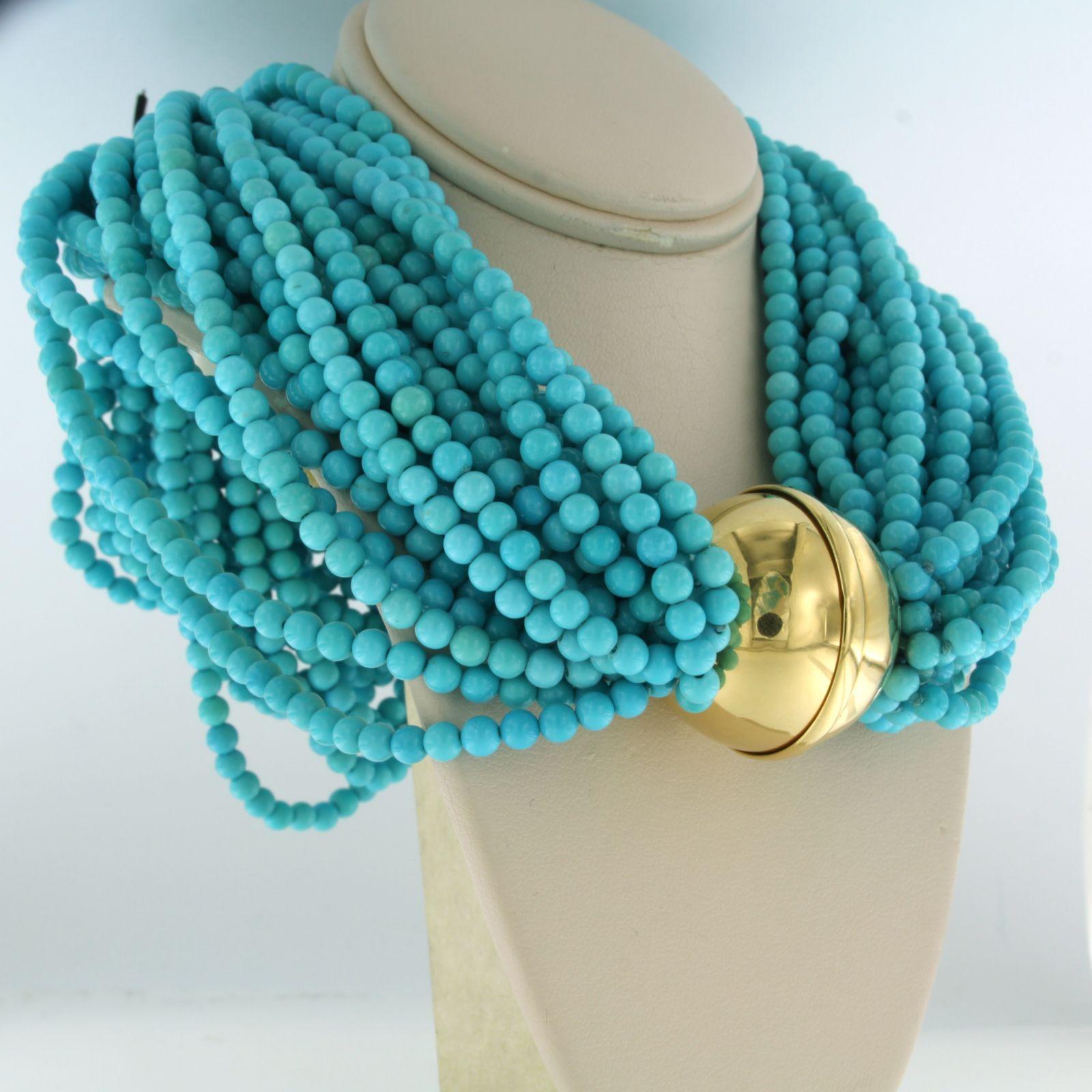 Modern Necklace with turquoise beads on a 18k yellow gold lock For Sale