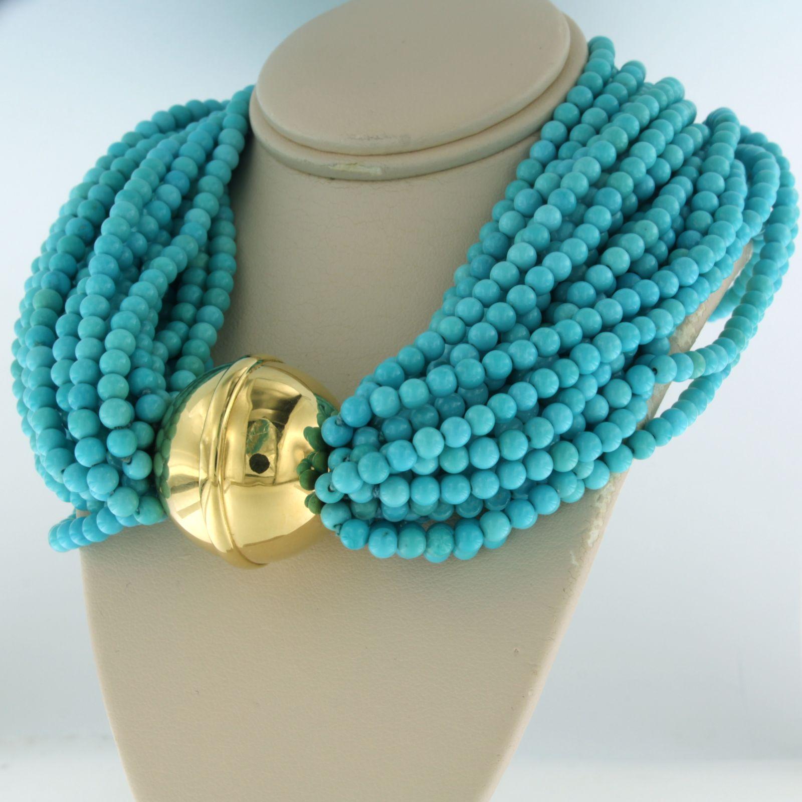 Bead Necklace with turquoise beads on a 18k yellow gold lock For Sale