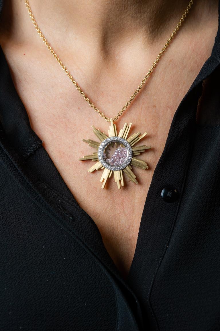 Necklace, Yellow Gold Sun 34 Grams, Diamonds White and Pink 2.27 Carat, Unique 2