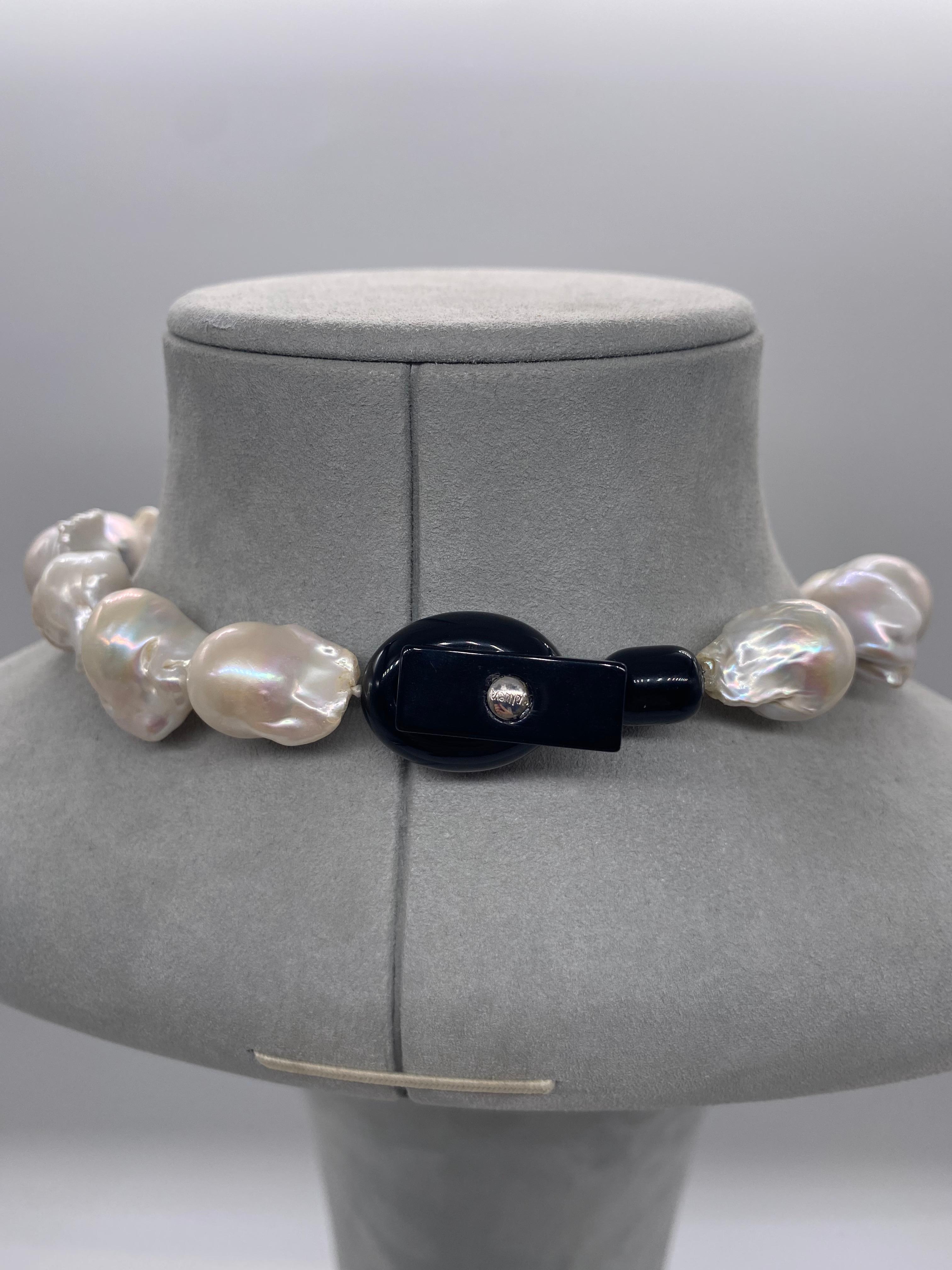 Necklaces Baroque Pearls Diamond Bead In New Condition For Sale In Vannes, FR