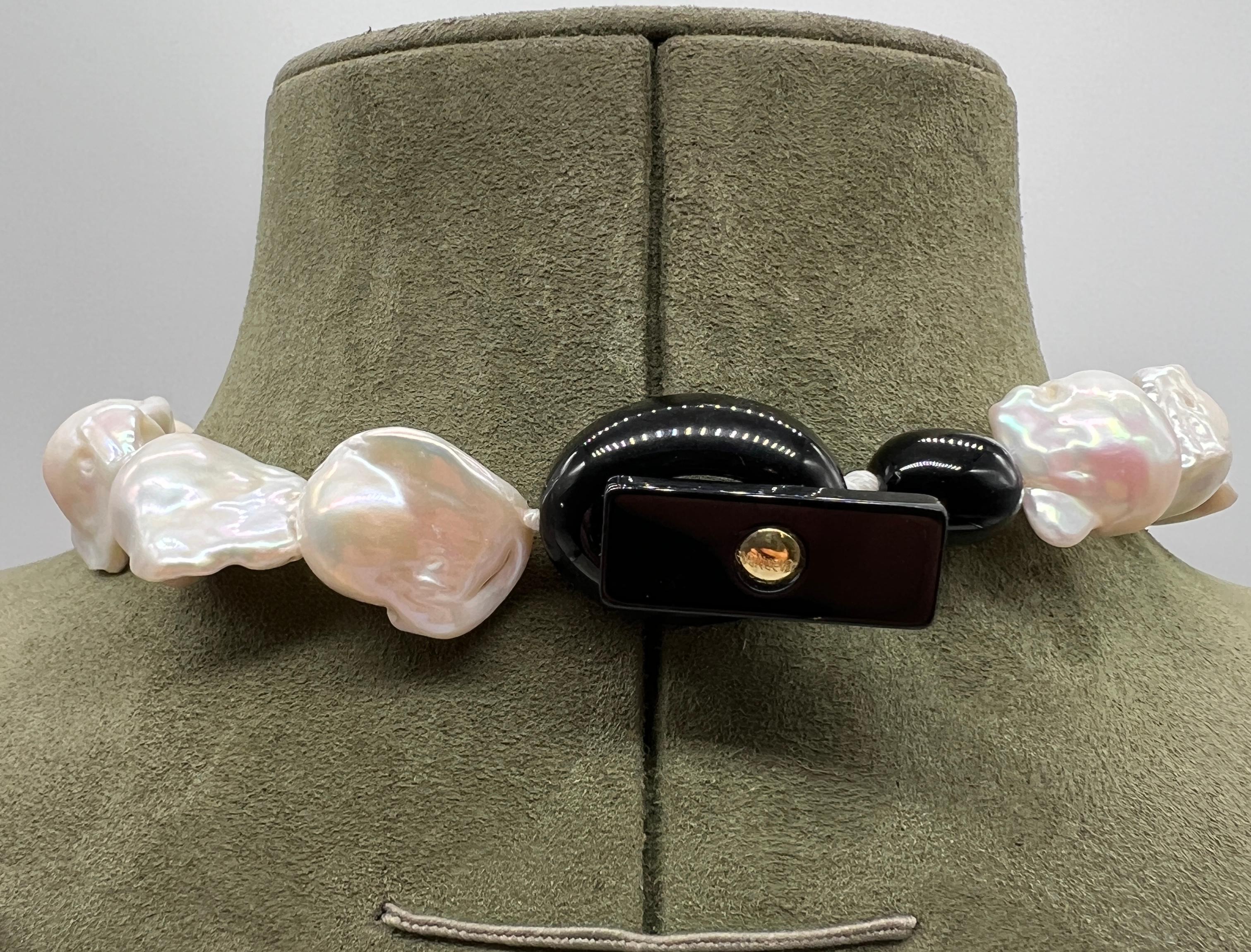 Donna Collane Perle barocche, Diamanti marroni, Bakelite in vendita