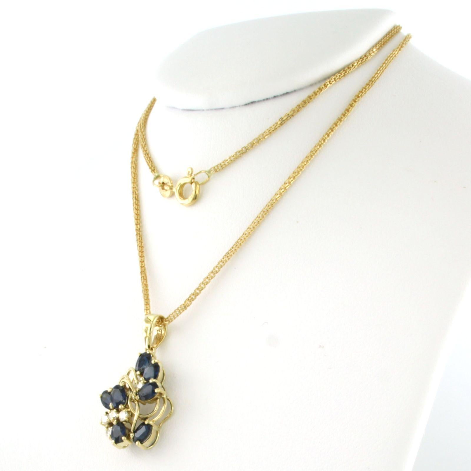 Necklce and pendant with sapphire and brilliant cut diamonds 18k gold In Excellent Condition For Sale In The Hague, ZH