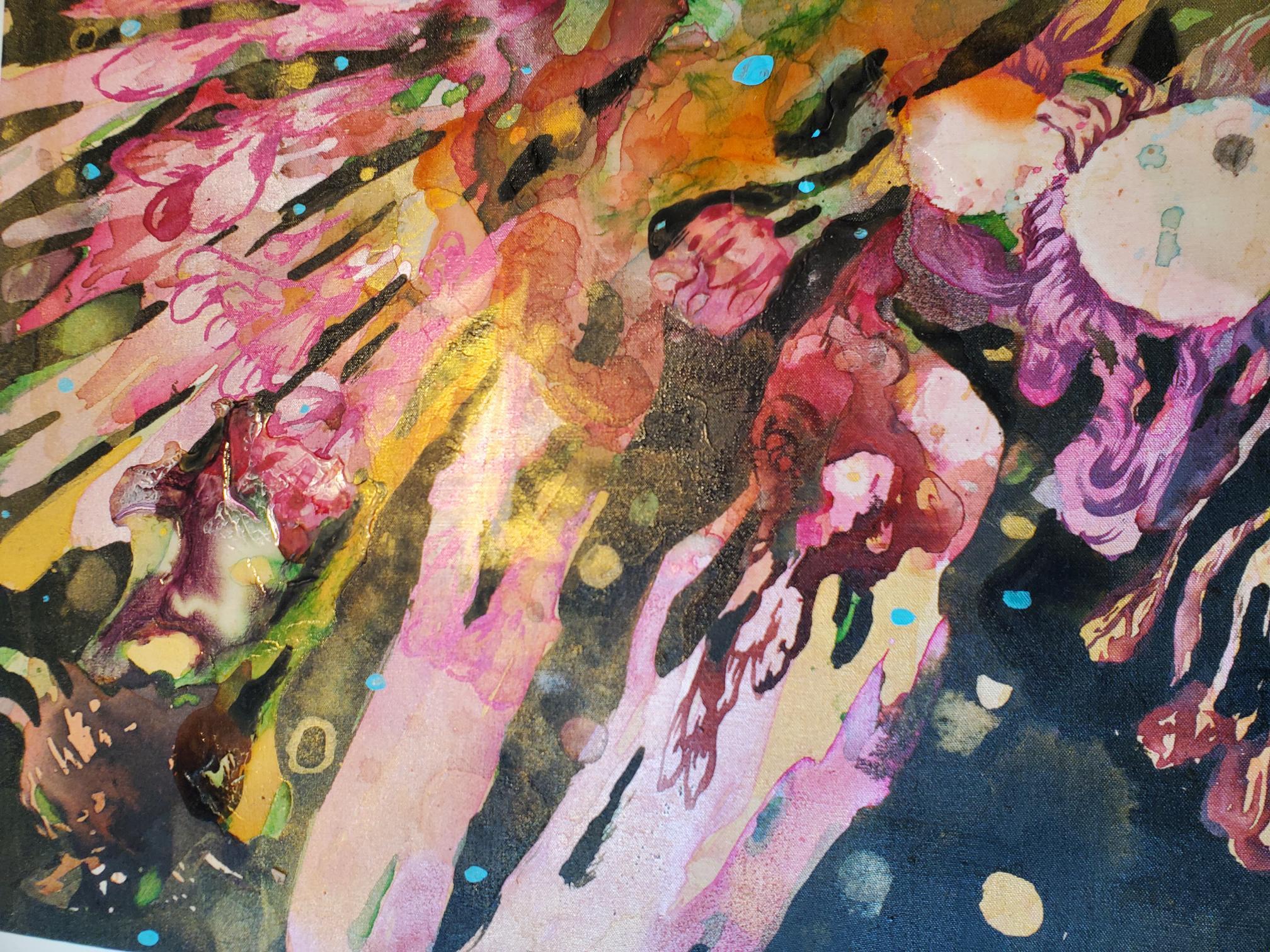 Nectar (2025) von Lowell Boyers ist eine leuchtende, hochenergetische vertikale Komposition - eine Farbexplosion, die sowohl intim als auch kosmisch wirkt. Vor einem satten, tiefschwarzen Grund strahlen Ausbrüche von Pink, Gold, Grün, Teeblau,