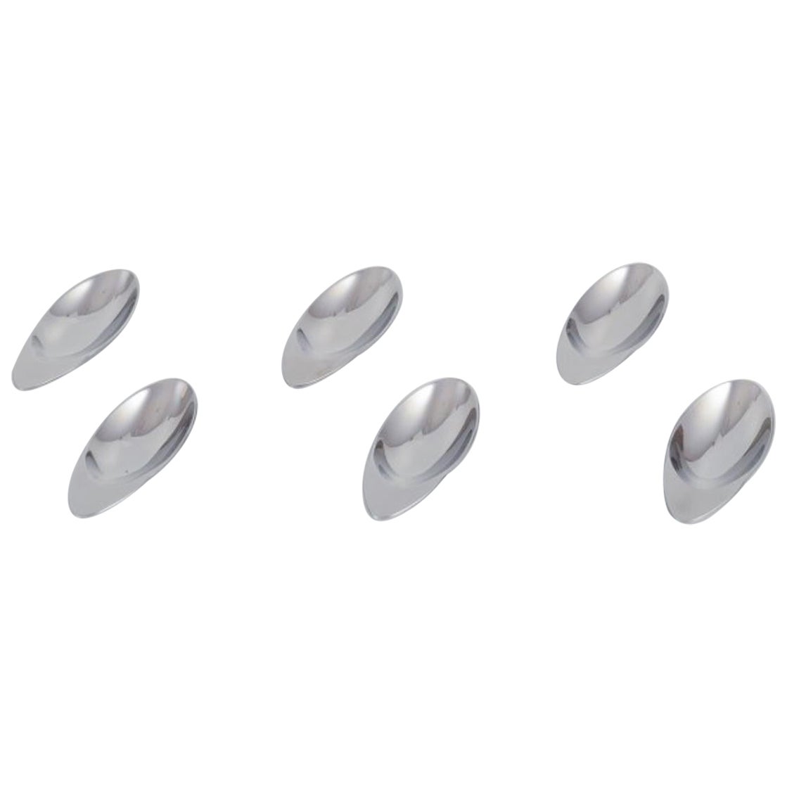 Nedda El-Asmar for Gense. Six "Appetize" oyster bowls. 21st century.
