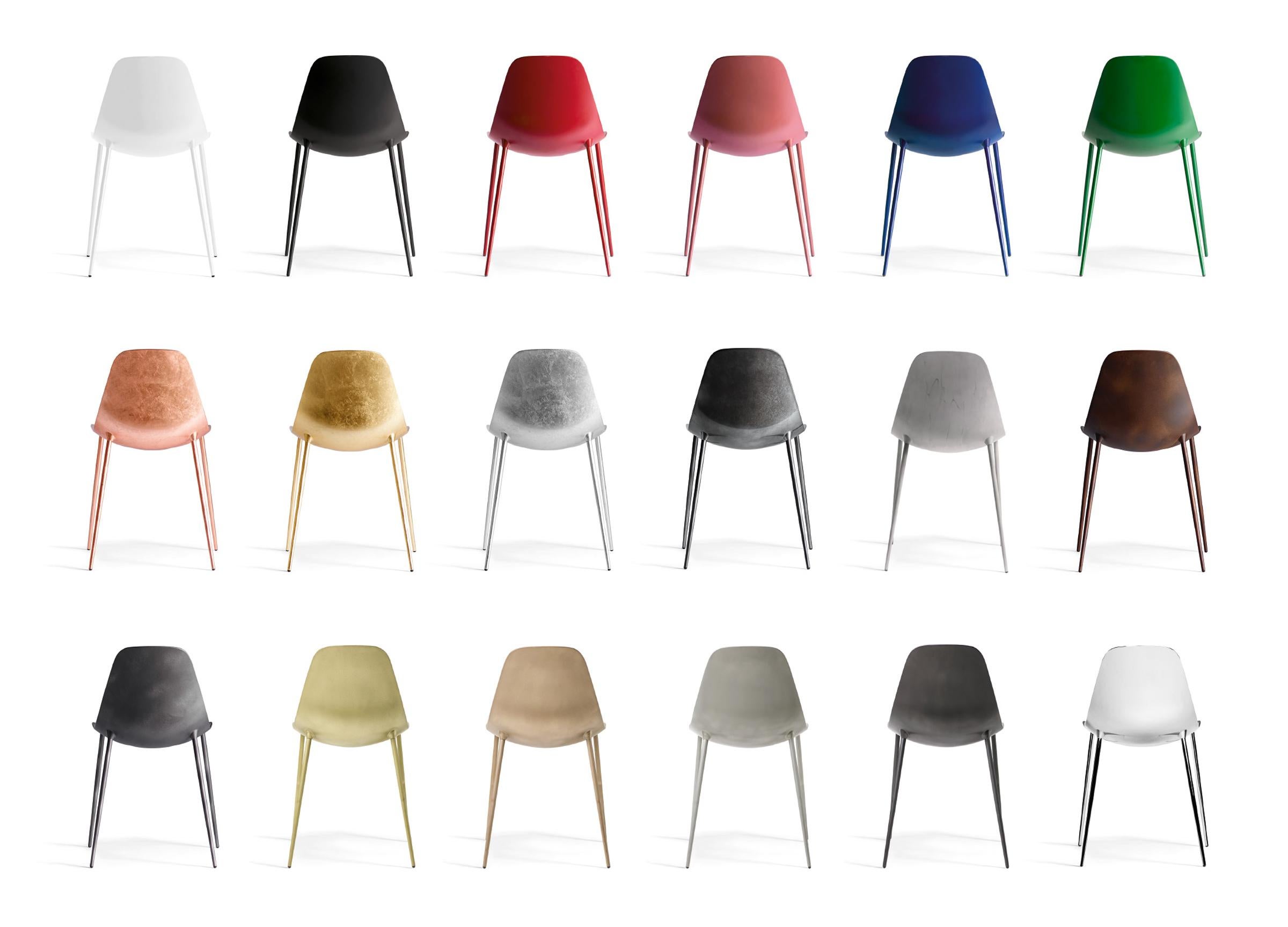 Sessel oder Stuhl aus poliertem Aluminium oder poliertem Messing mit Nadelspitze im Angebot 1