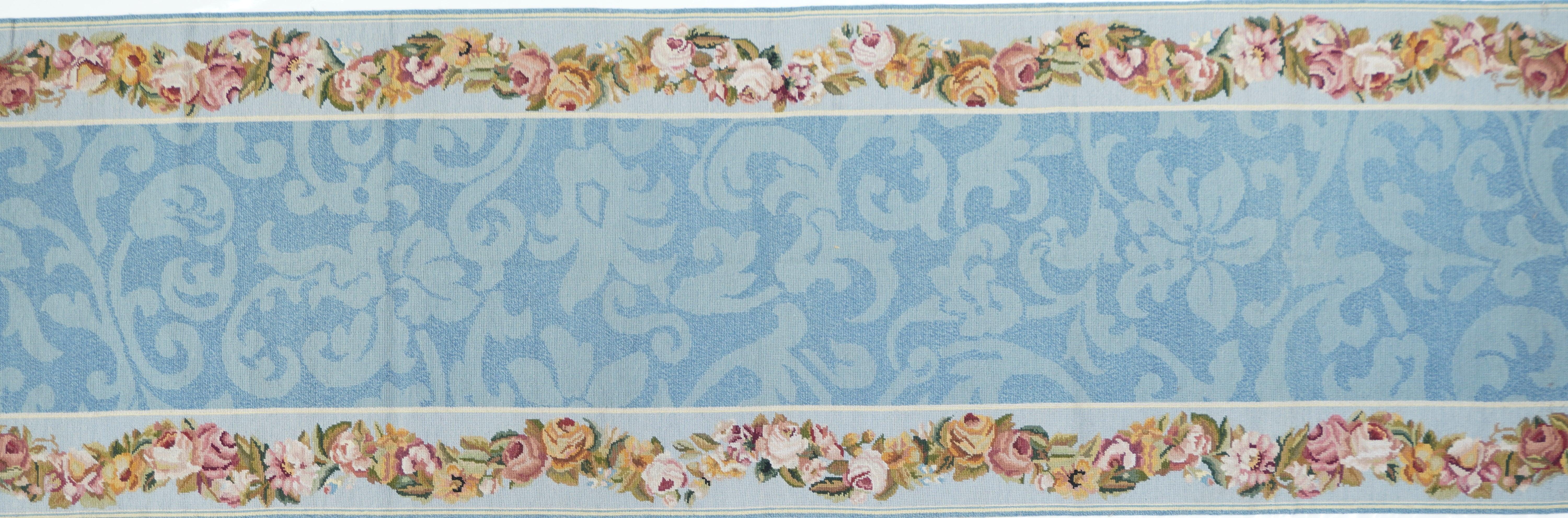 Europeo Runner Needle Point 2'5'' x 10'0'' in vendita