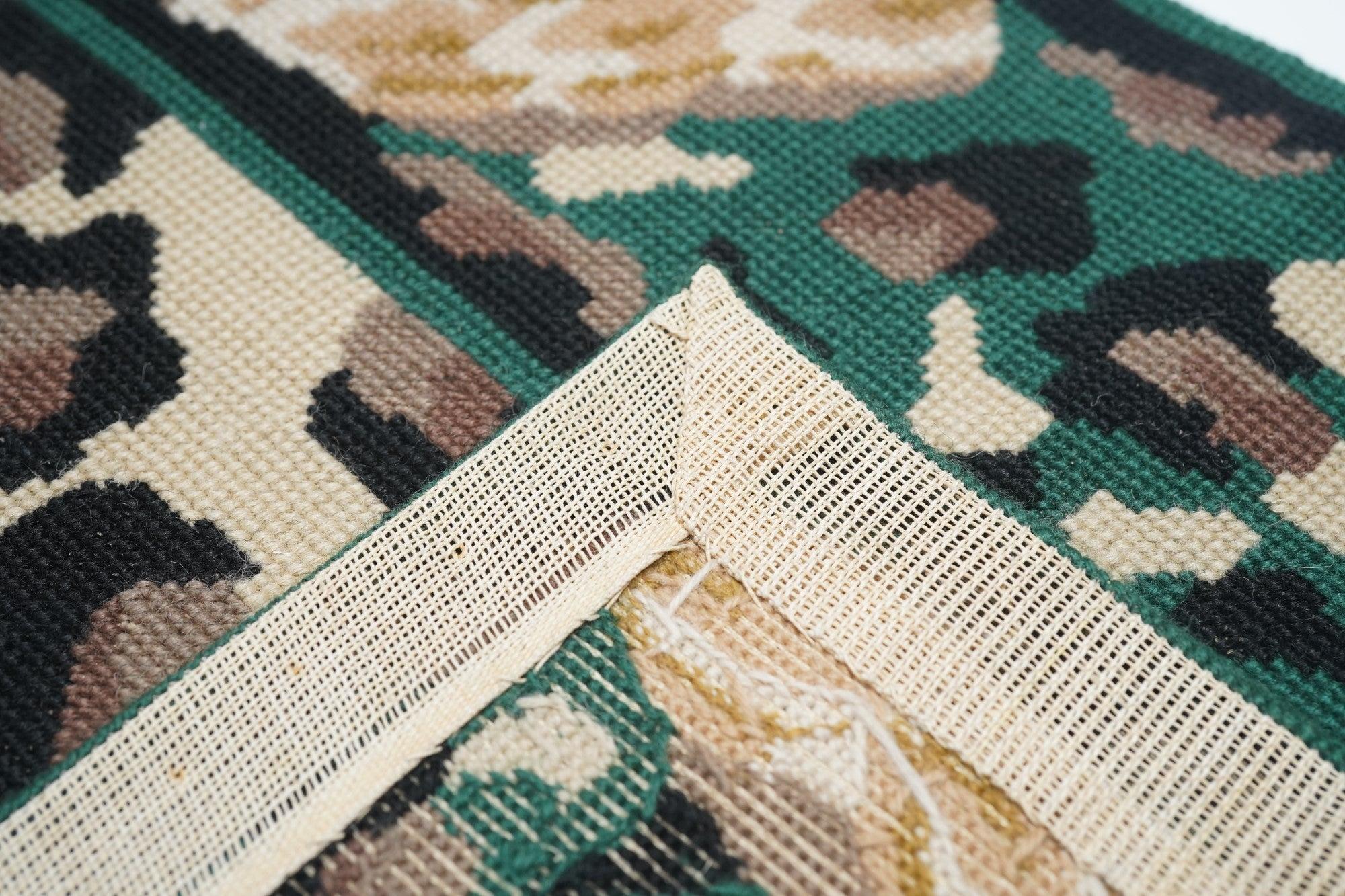 Needle Point Runner 2'5'' x 10'0