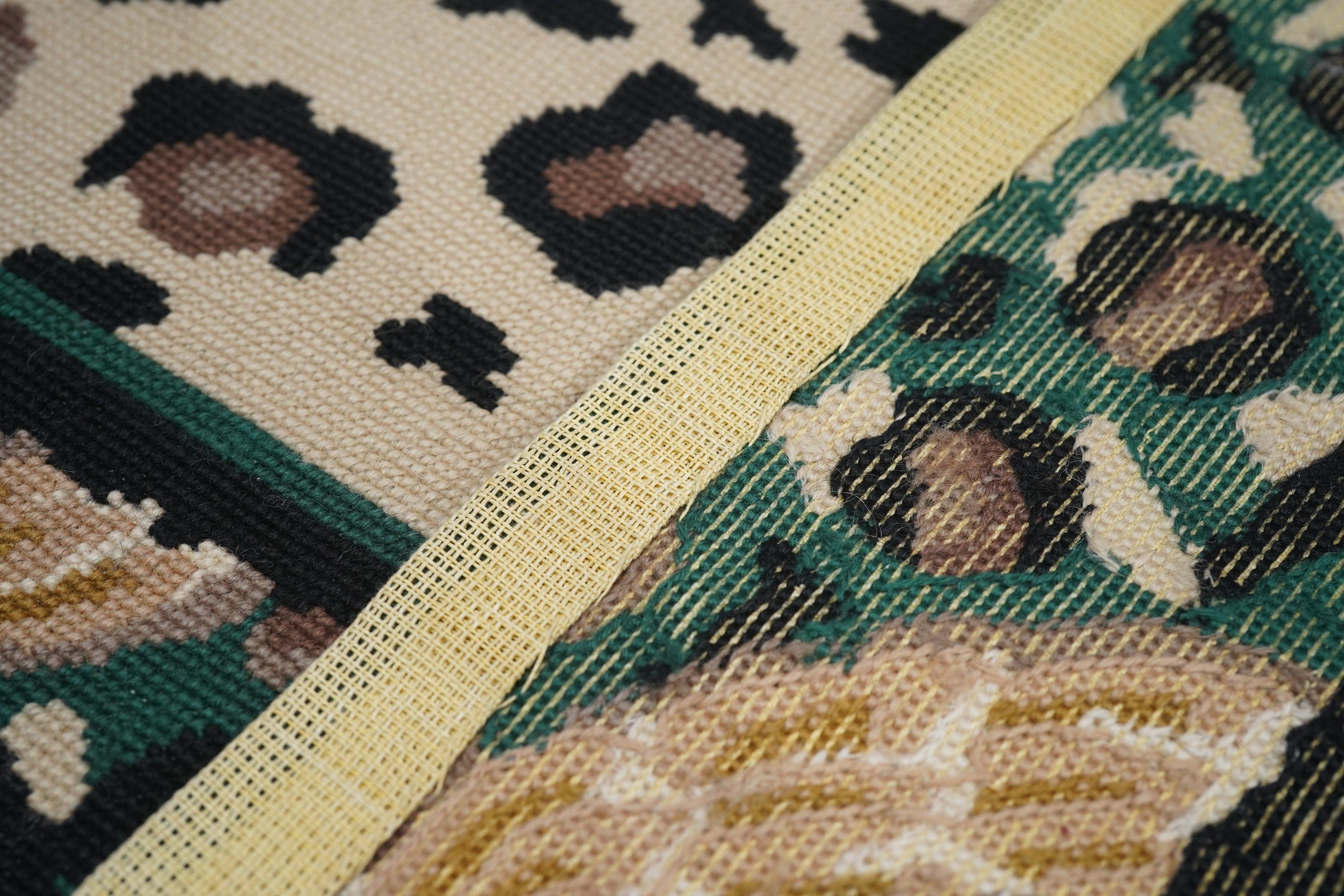 Runner Needle Point 2'6'' x 10'0'' in vendita 3