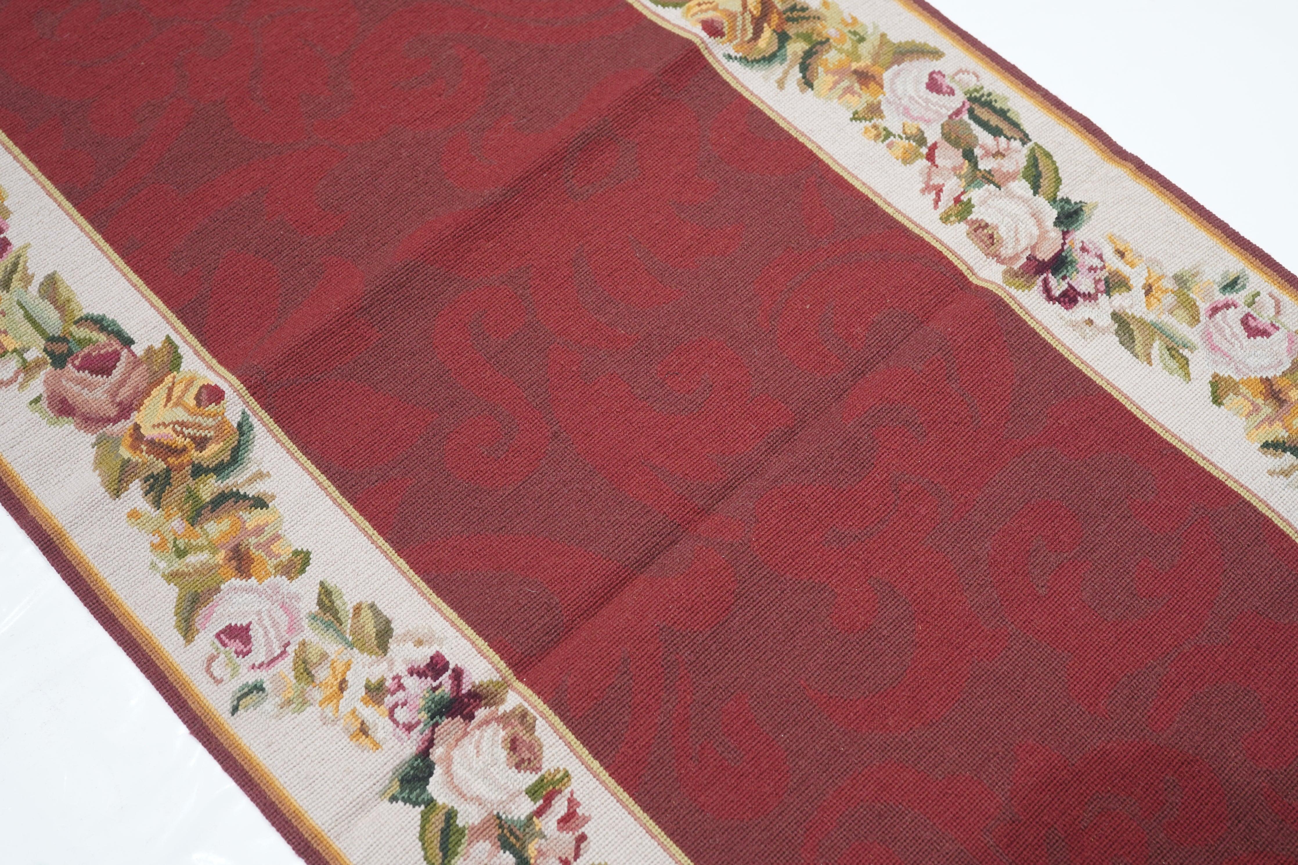 Lana Runner Needle Point 2'6'' x 8'11'' in vendita