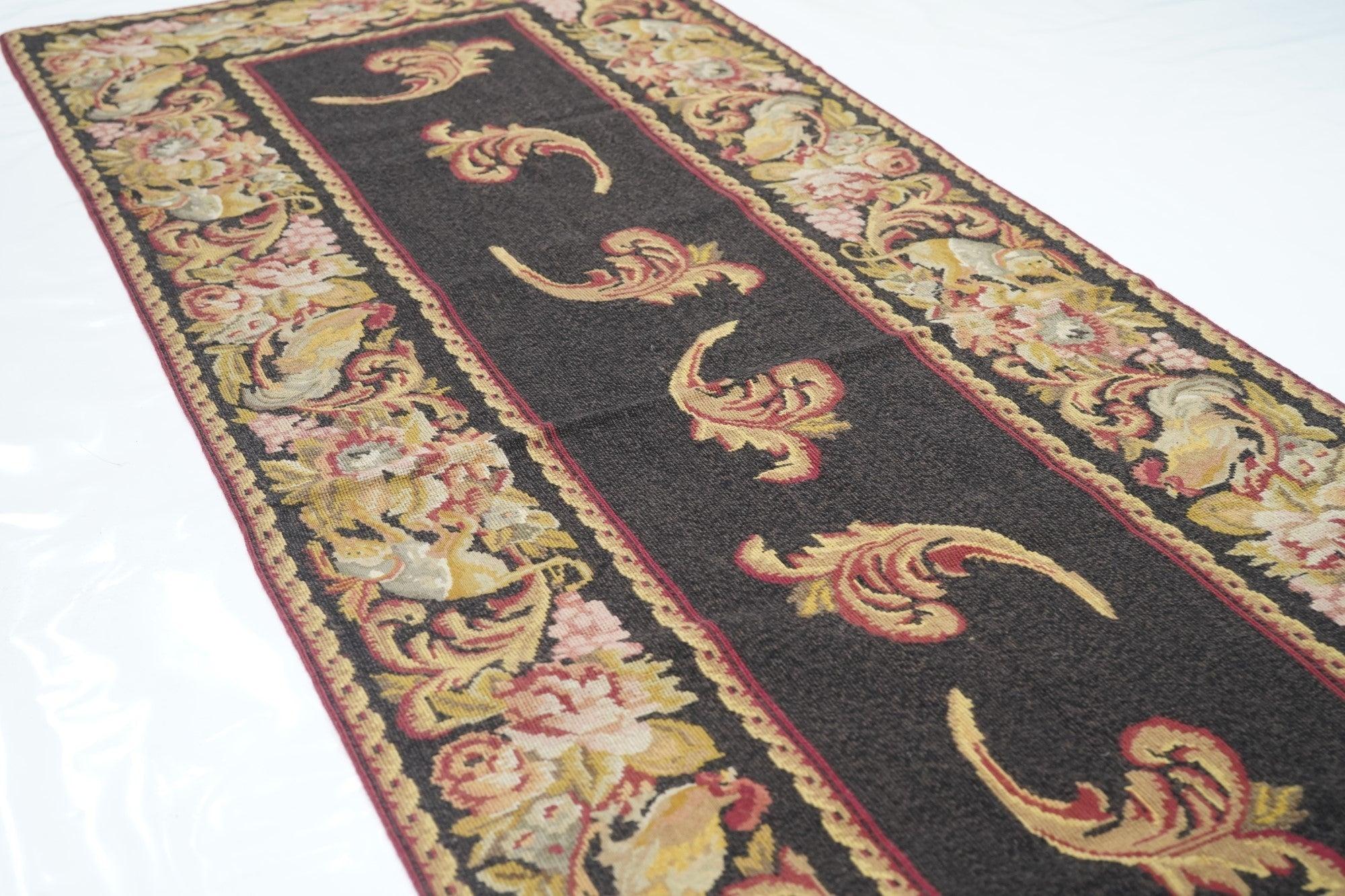 Runner Needle Point 2'8'' x 8'0'' in vendita 1