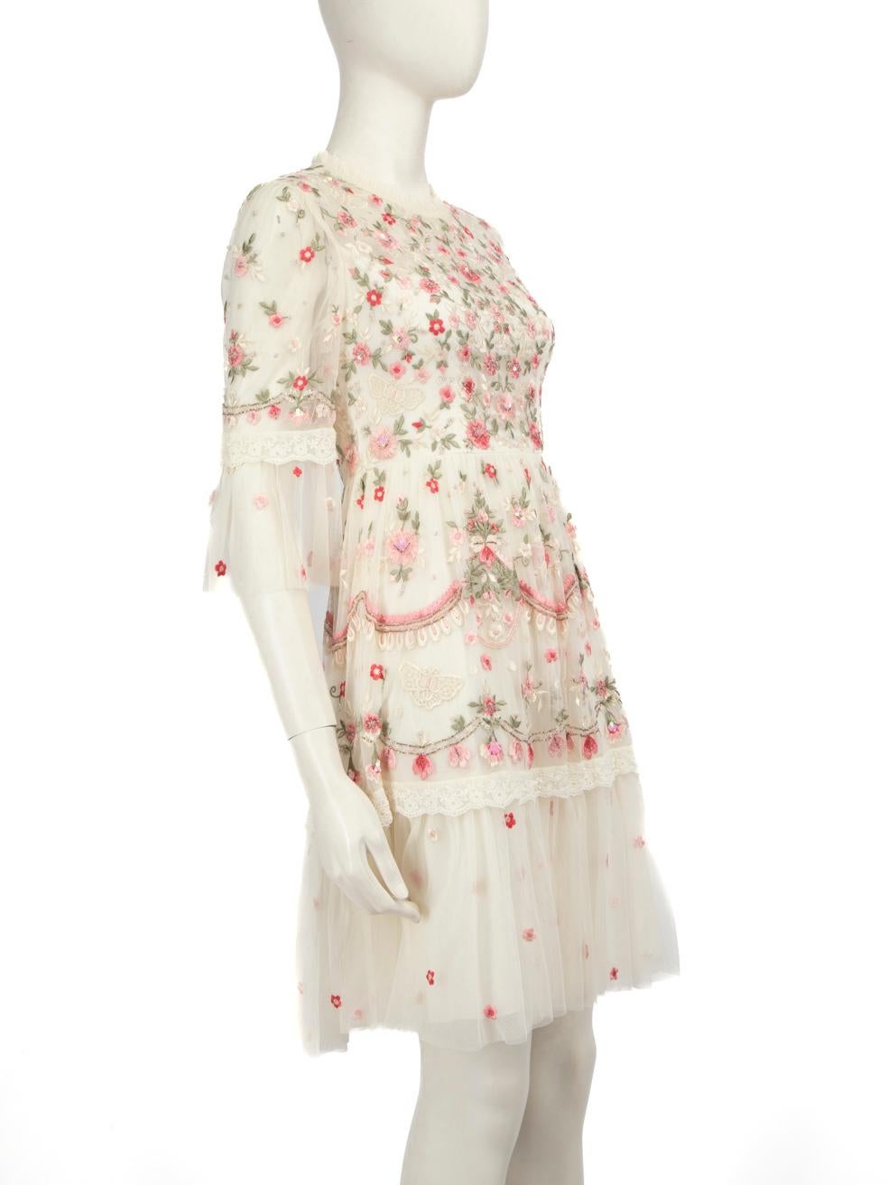 CONDITION is Very good. Hardly any visible wear to the dress is evident on this used Needle & Thread designer resale item.
 
 
 
 Details
 
 
 Multicolour- white tone
 
 Synthetic
 
 Dress
 
 Butterfly meadow floral embroidered pattern
 
 Knee