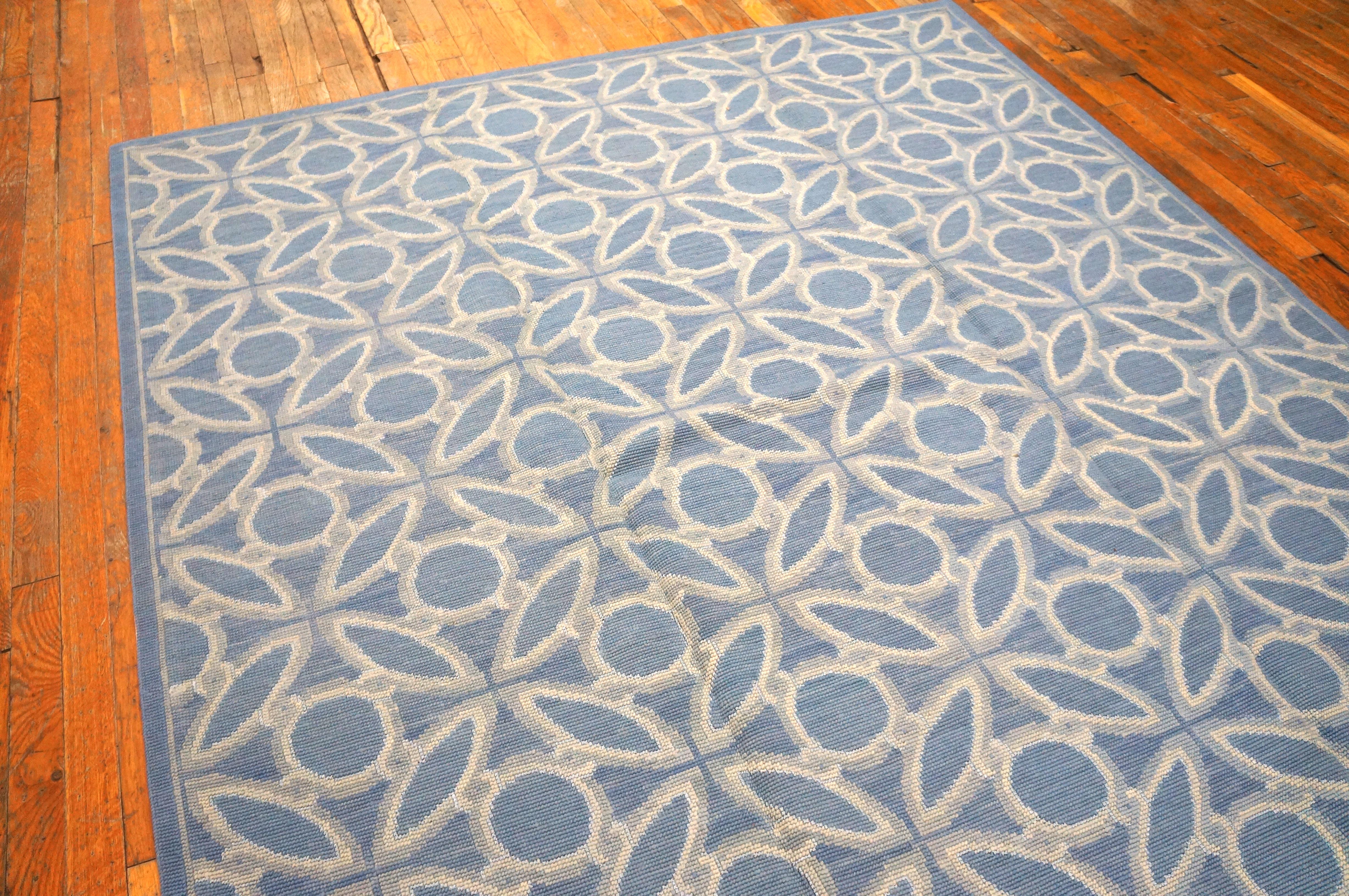 Zeitgenössischer handgewebter Flachgewebe-Teppich mit Gobelinstickerei (6' x 9' 183 x 274 cm) (21. Jahrhundert und zeitgenössisch) im Angebot