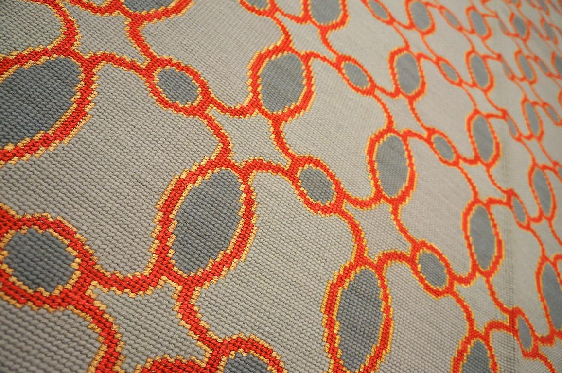 Contemporary Handwoven Needlepoint Flat Weave Carpet 6' x 9' For Sale 3
