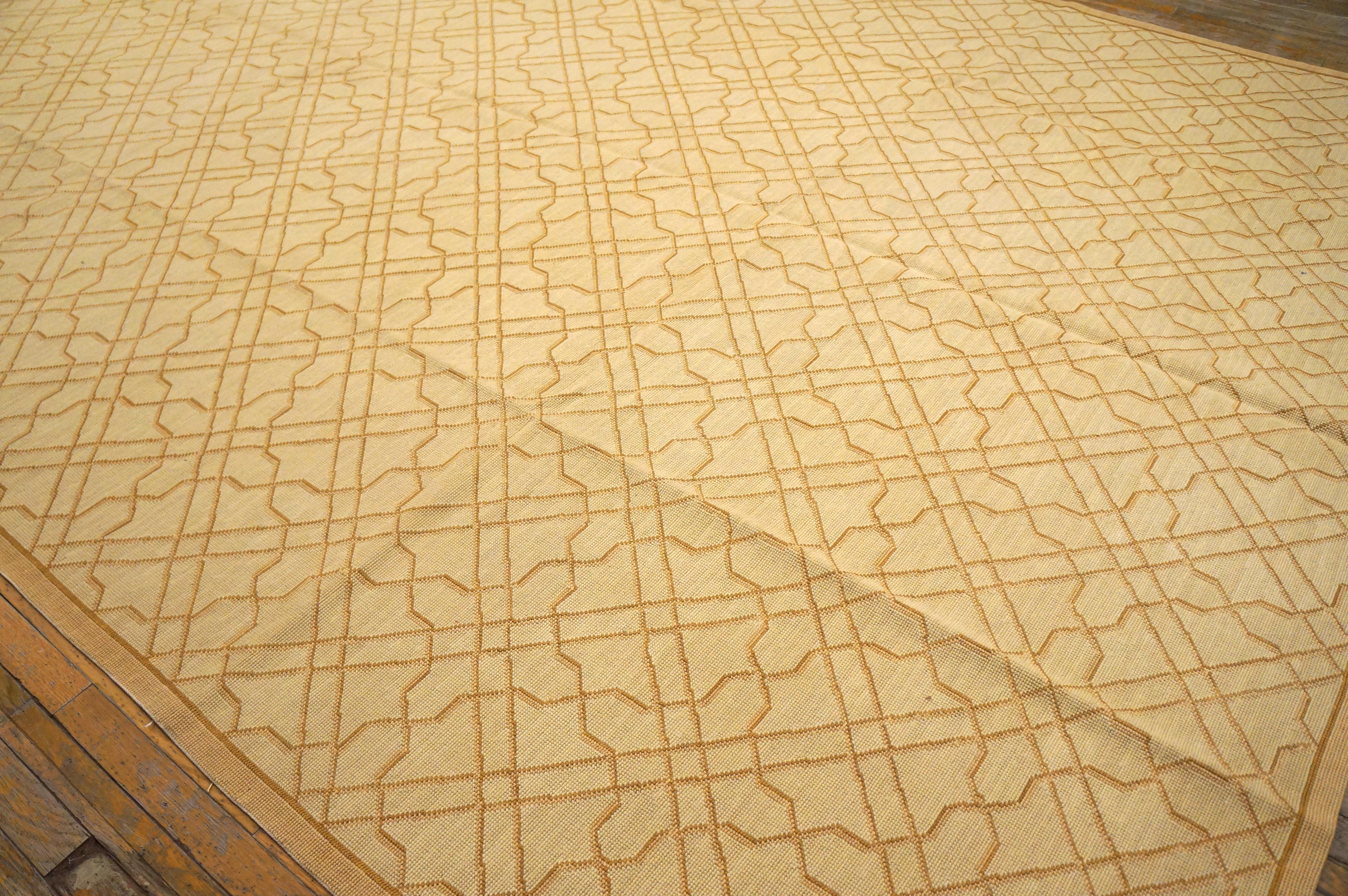 Tappeto a trama piatta in lana intrecciata a mano con punti luce in seta in vendita 4