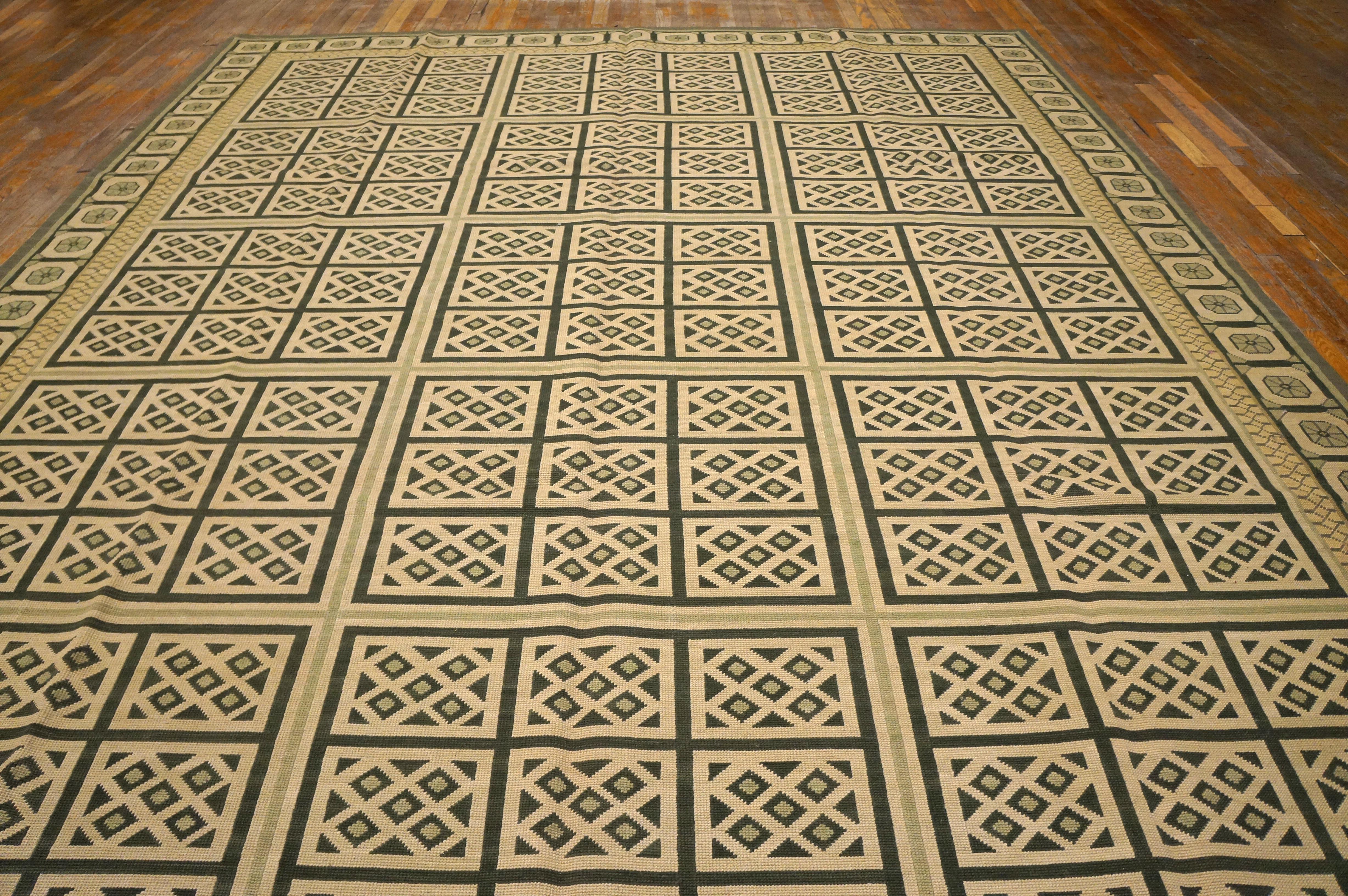 Needlepoint Flat Weave Carpet 9' 0