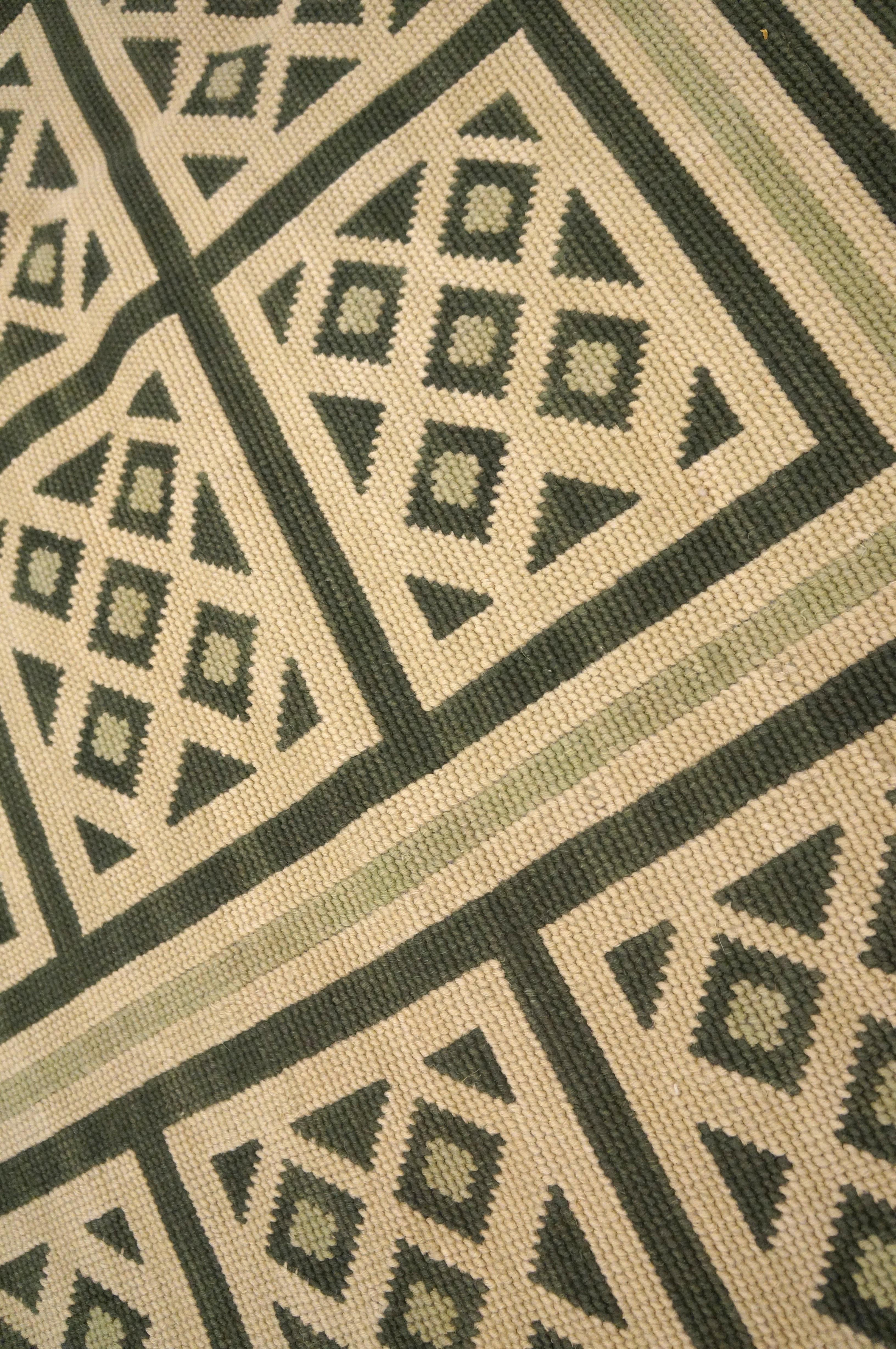 Needlepoint Flat Weave Carpet 9' 0