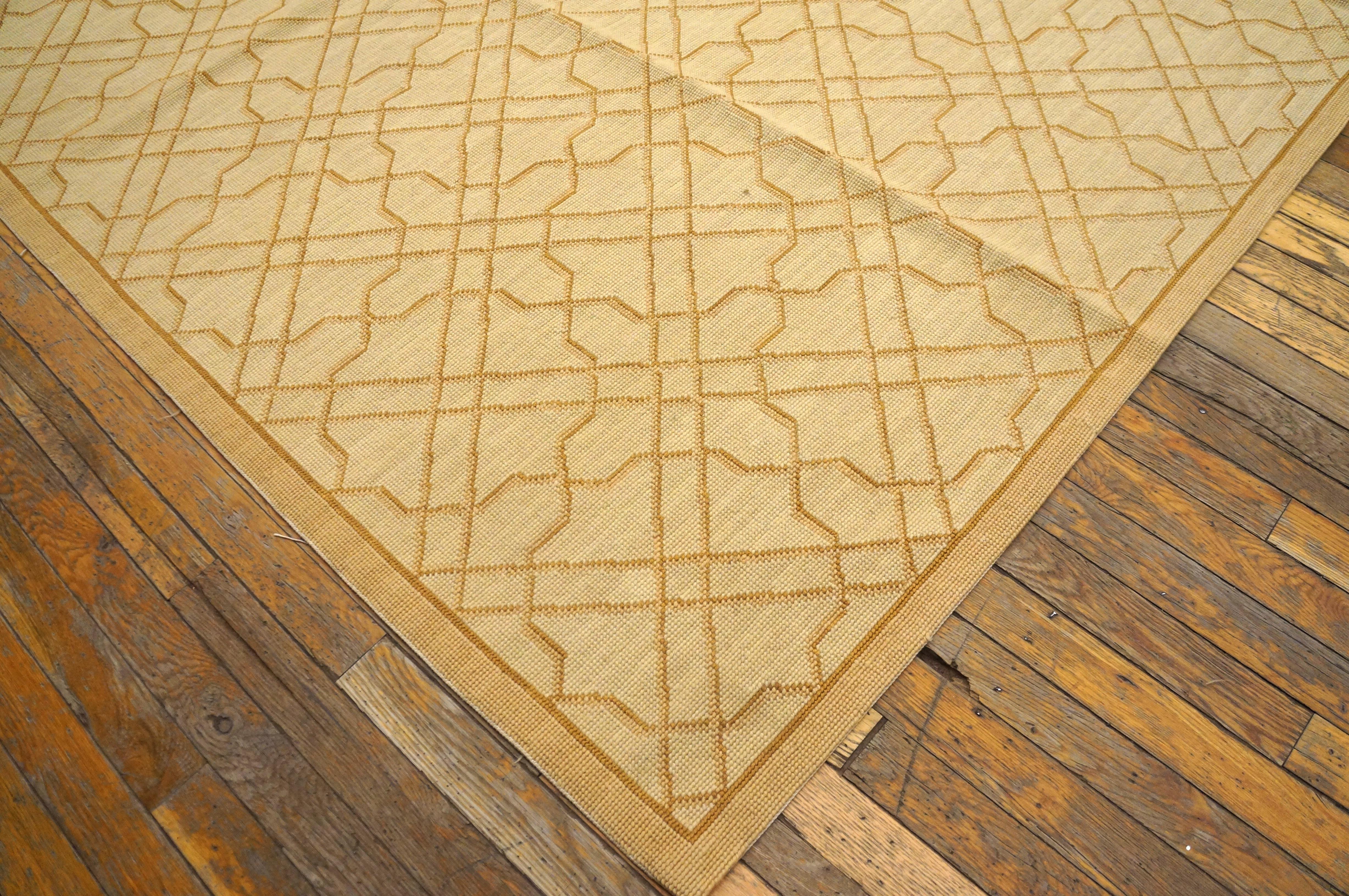 Chinese Contemporaneity Handwoven Wool Needlepoint Flat Weave Carpet With Silk Highlight For Sale