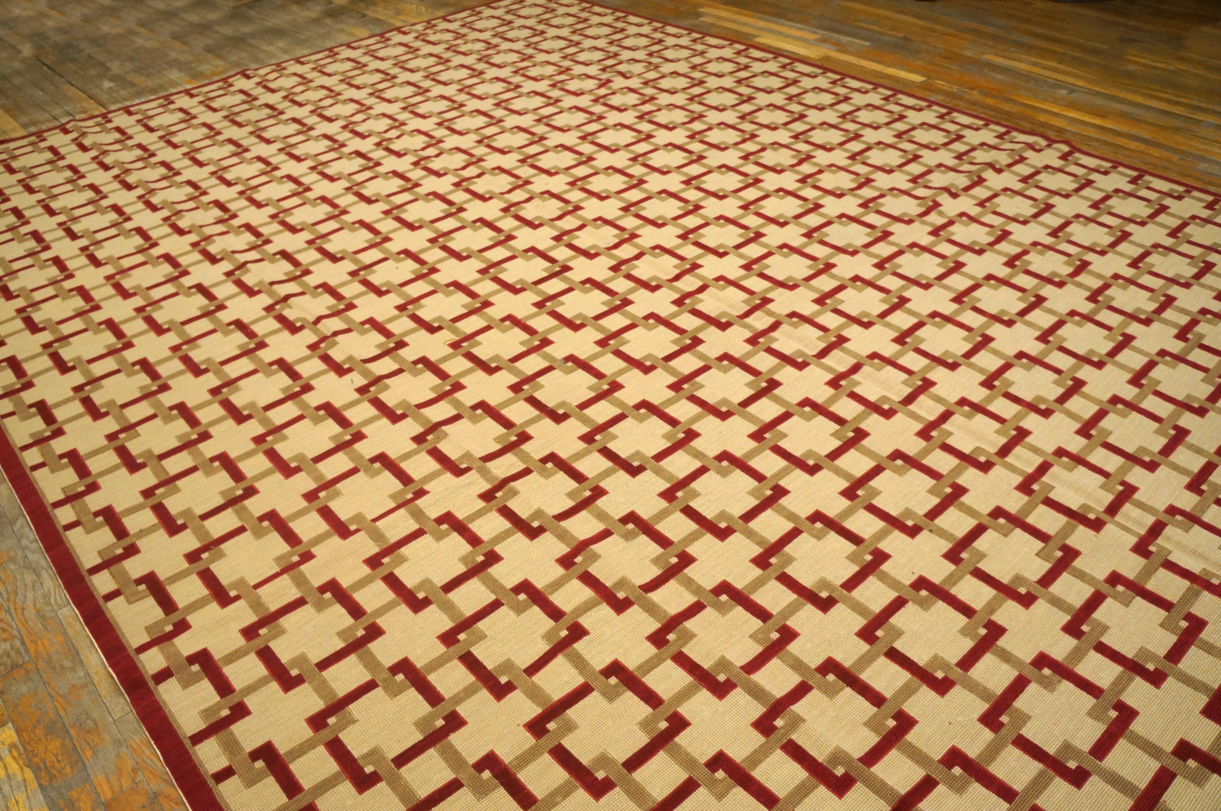 Punto croce Tappeto contemporaneo tessuto a mano in lana a punto d'ago a tessitura piatta con riflessi in seta in vendita