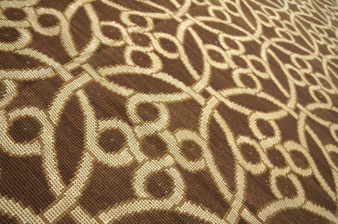 Flachgewebter Teppich mit Gobelinstickereien 2,05 m x 3,05 m (21. Jahrhundert und zeitgenössisch) im Angebot