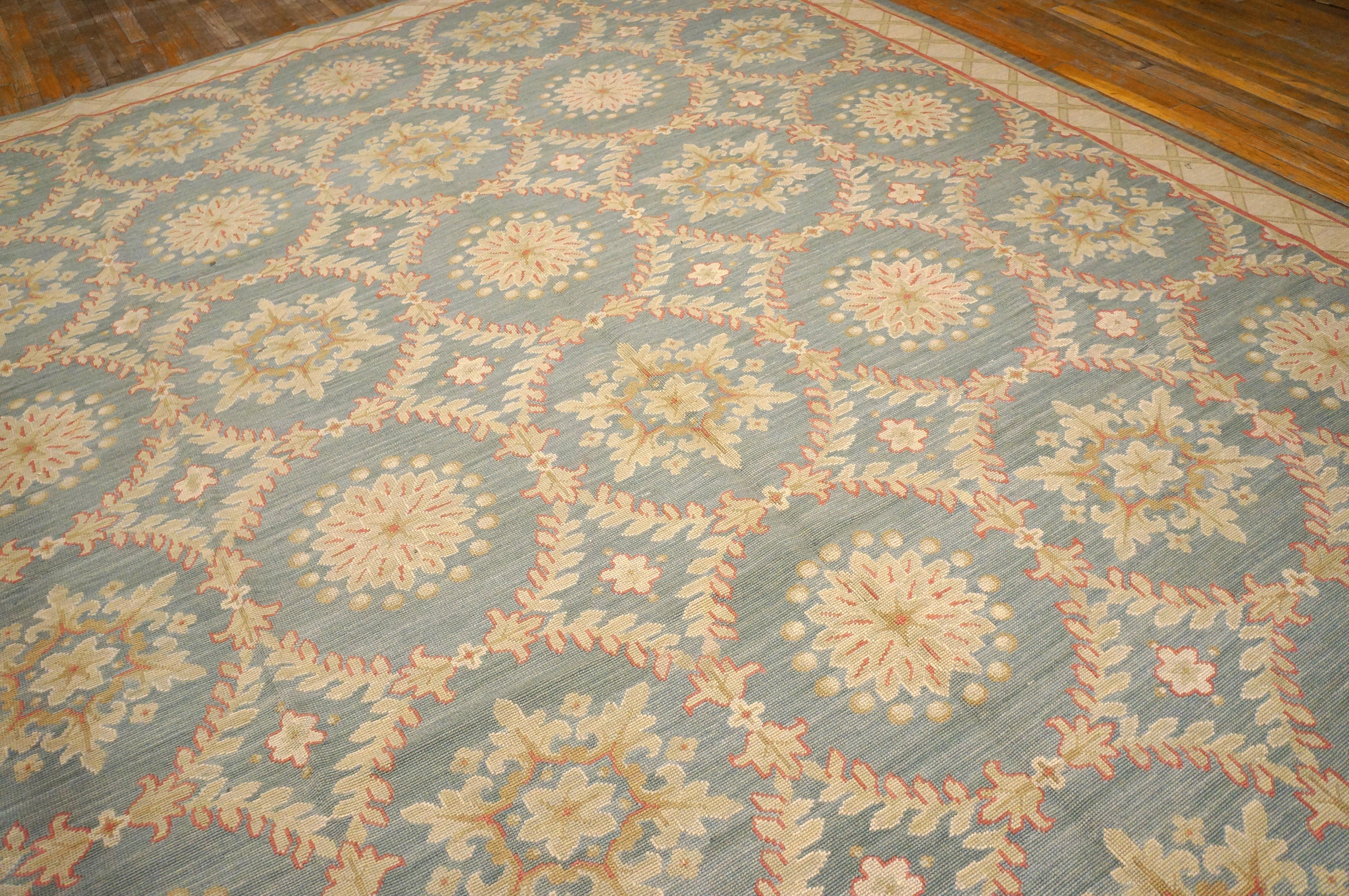 Zeitgenössische Nadelspitze  Teppich ( 9' x 12' – 275 x 365 cm) im Angebot 1
