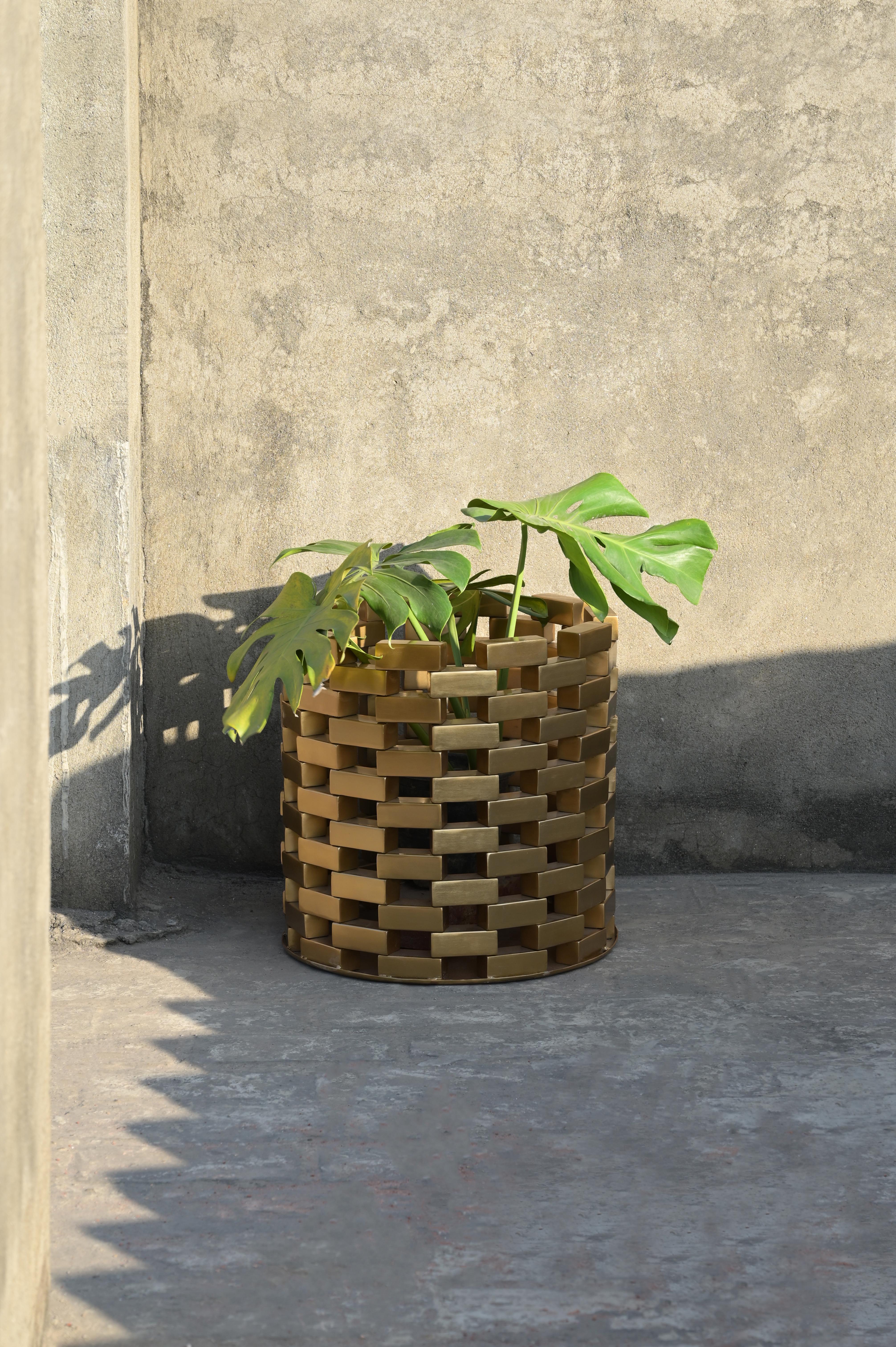 Jardinière Neev par Studio Namit Khanna en vente 2
