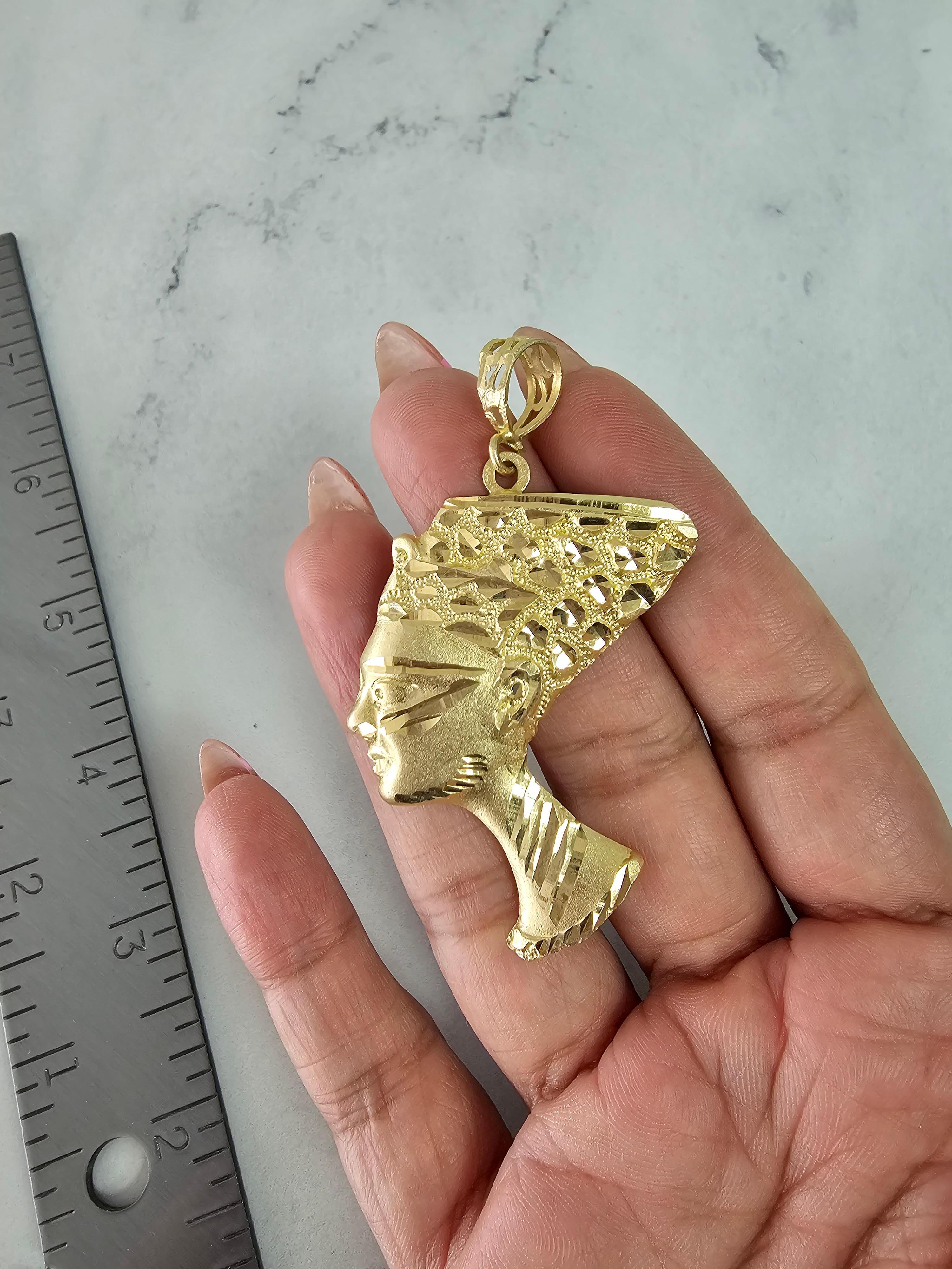 ♥ Product Summary ♥

Metal: 10K Yellow Gold
Dimensions: 60mm x 45mm
Weight: 7 grams
**Can be made in White Gold (Rhodium coated) 
