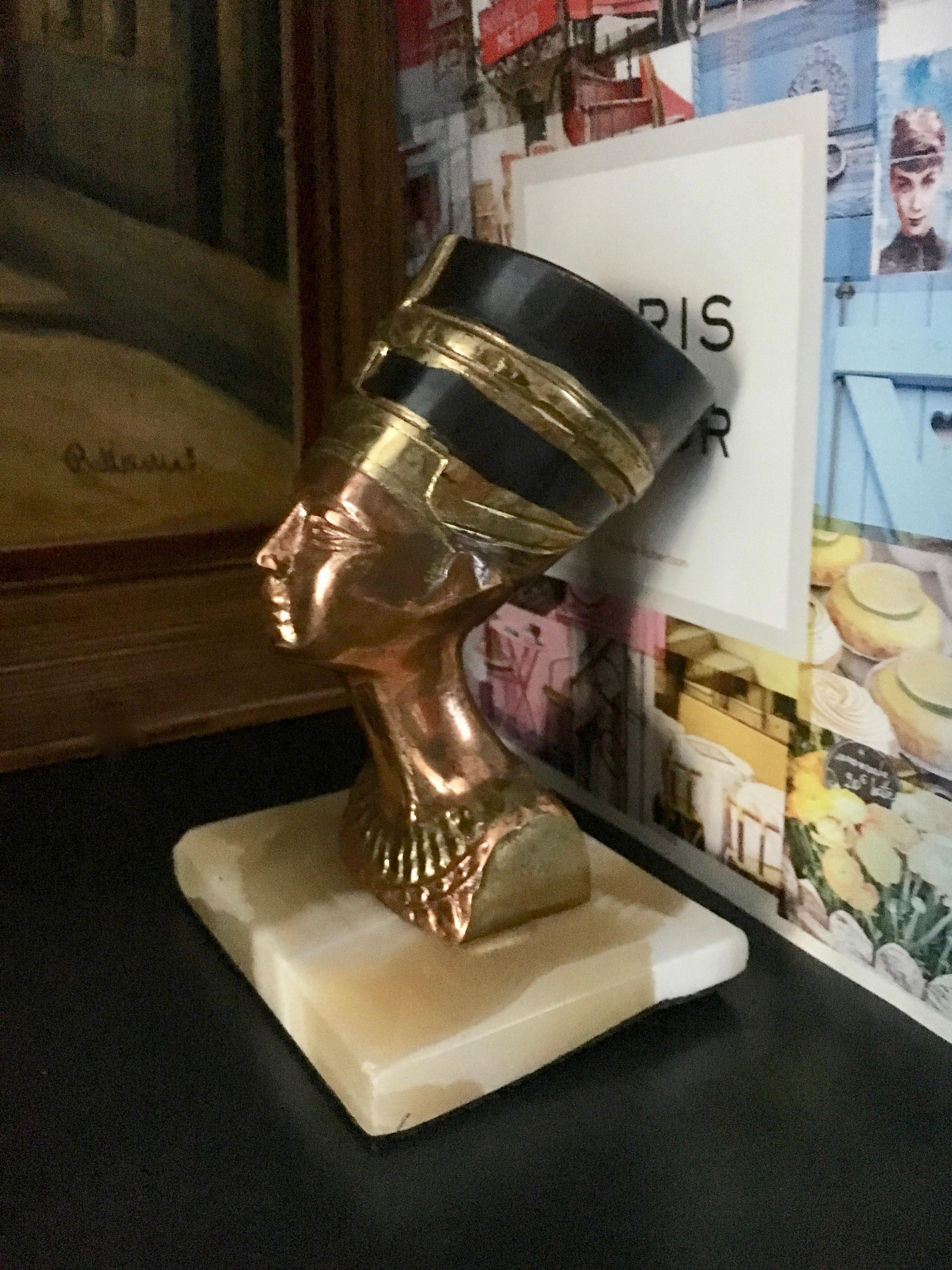 Nefertiti Paperweight Sculpture 1